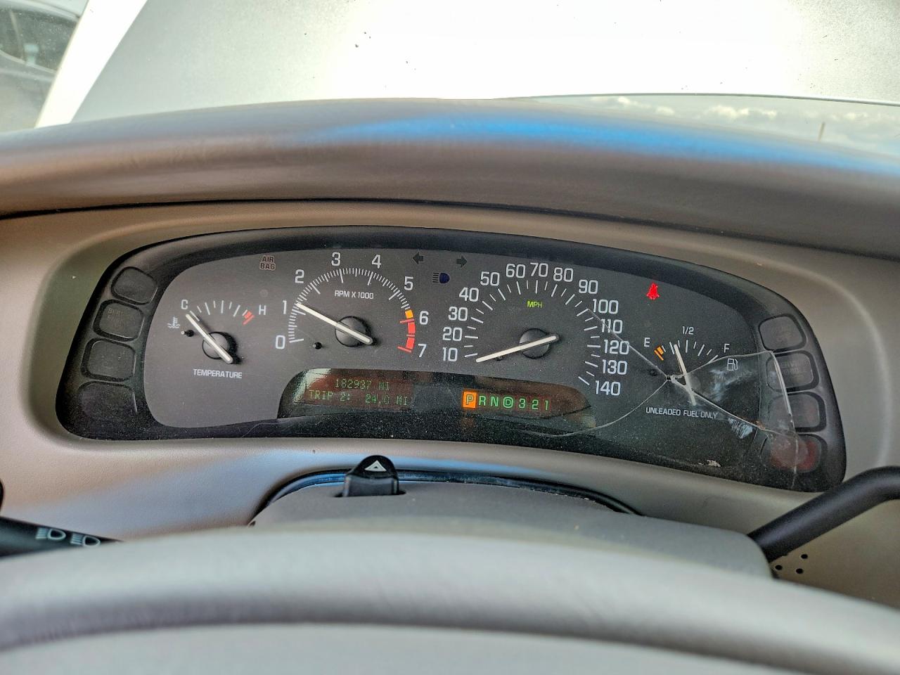 2000 Buick Park Avenue Silver vin: 1G4CW54K2Y4246746