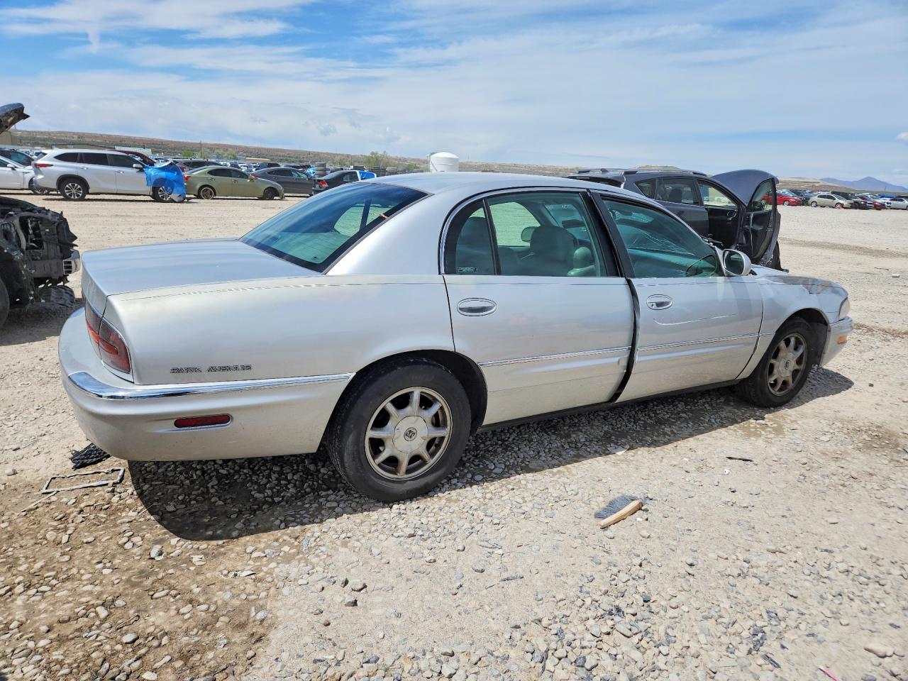 2000 Buick Park Avenue Silver vin: 1G4CW54K2Y4246746