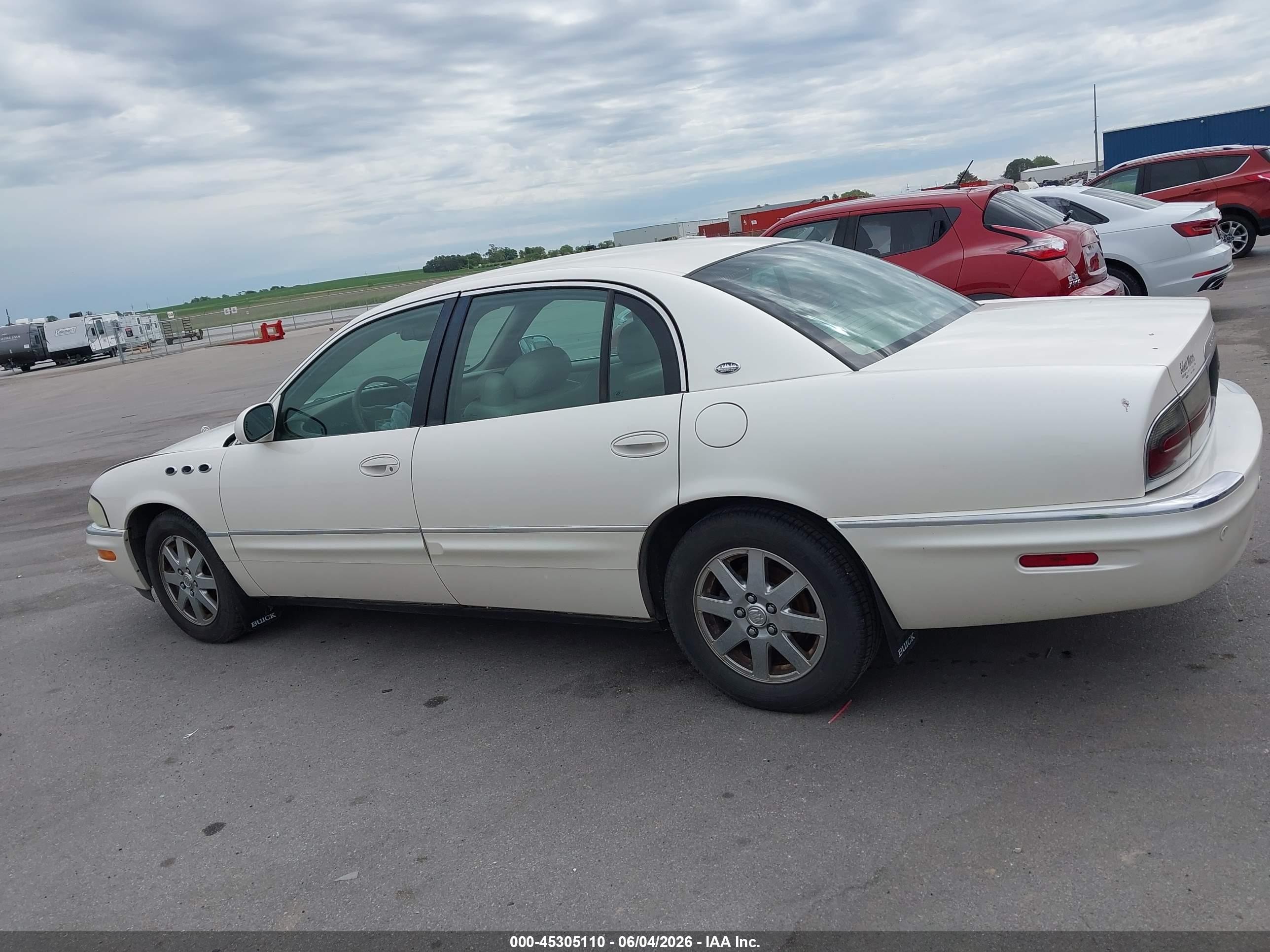 2005 Buick Park Avenue   Белый vin: 1G4CW54K354105924