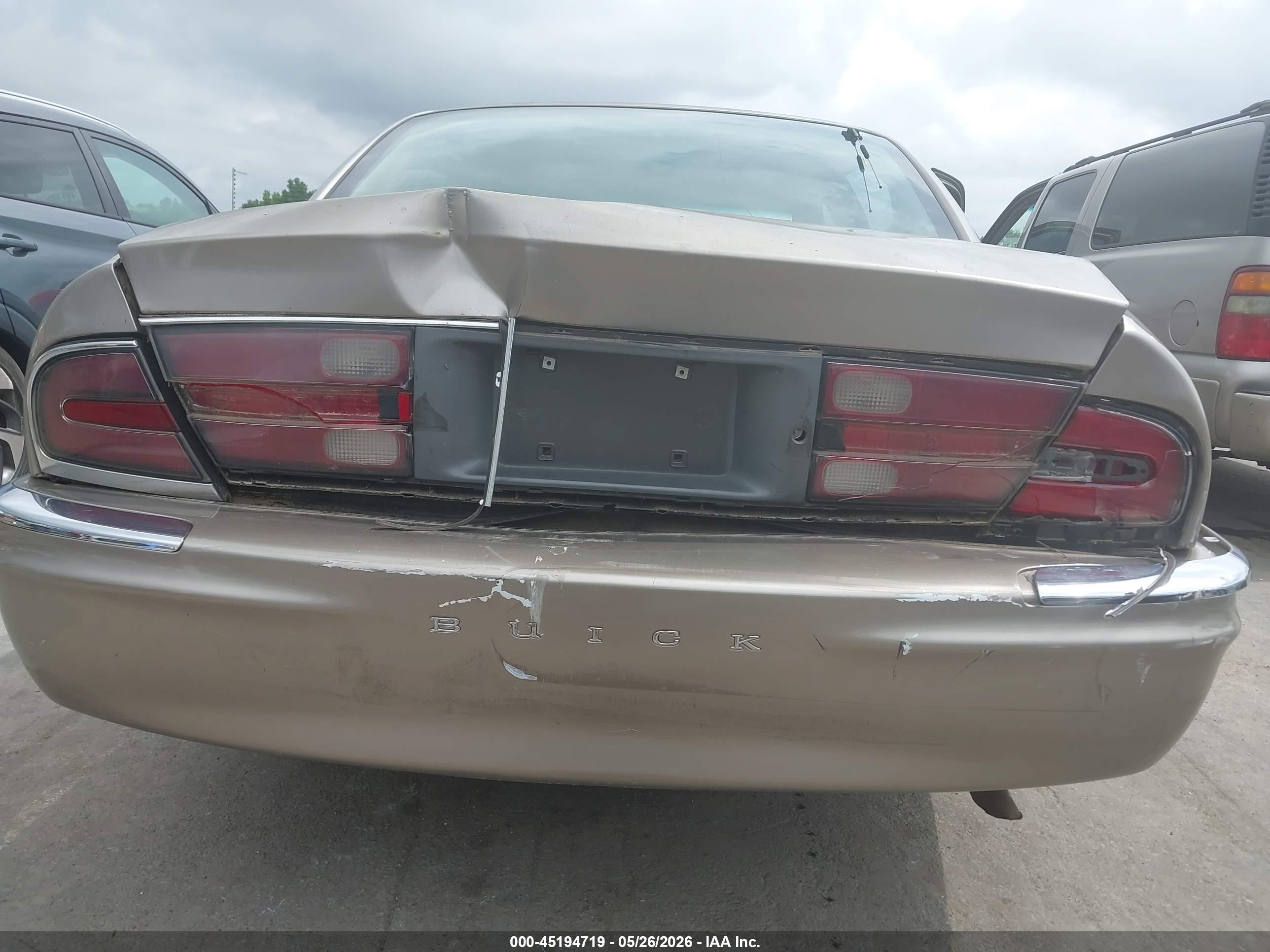 2001 Buick Park Avenue Brown vin: 1G4CW54K414298224