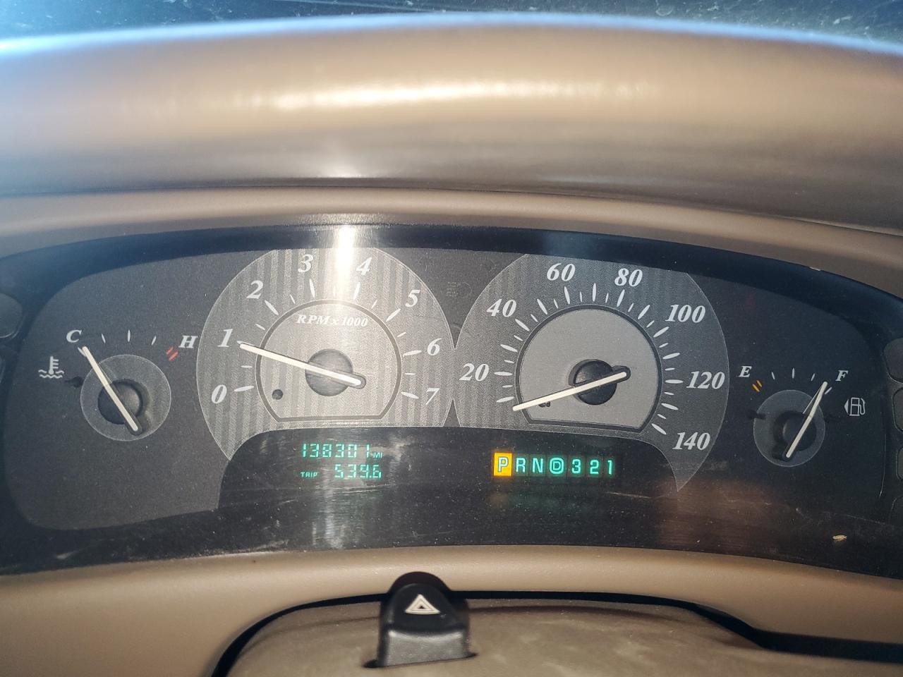 2005 Buick Park Avenue Tan vin: 1G4CW54K454106211