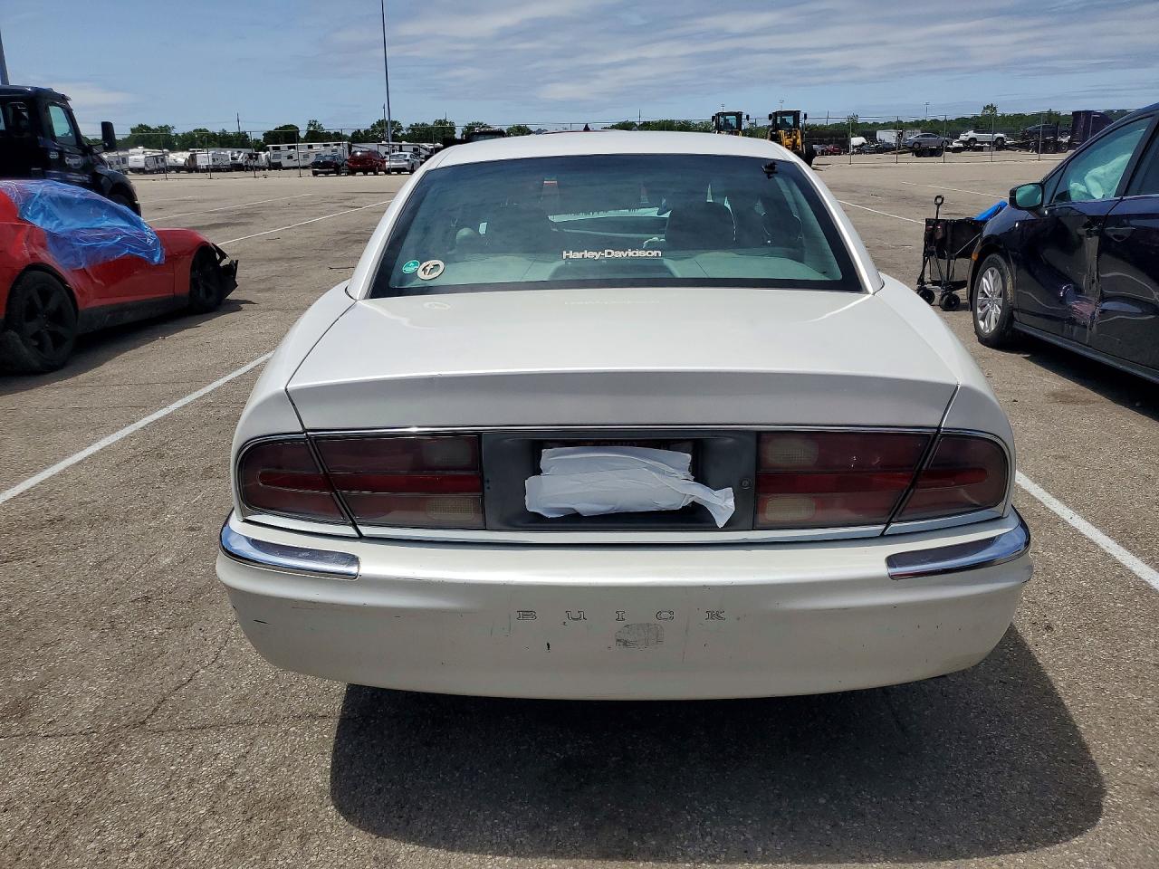2000 Buick Park Avenue White vin: 1G4CW54K4Y4262883