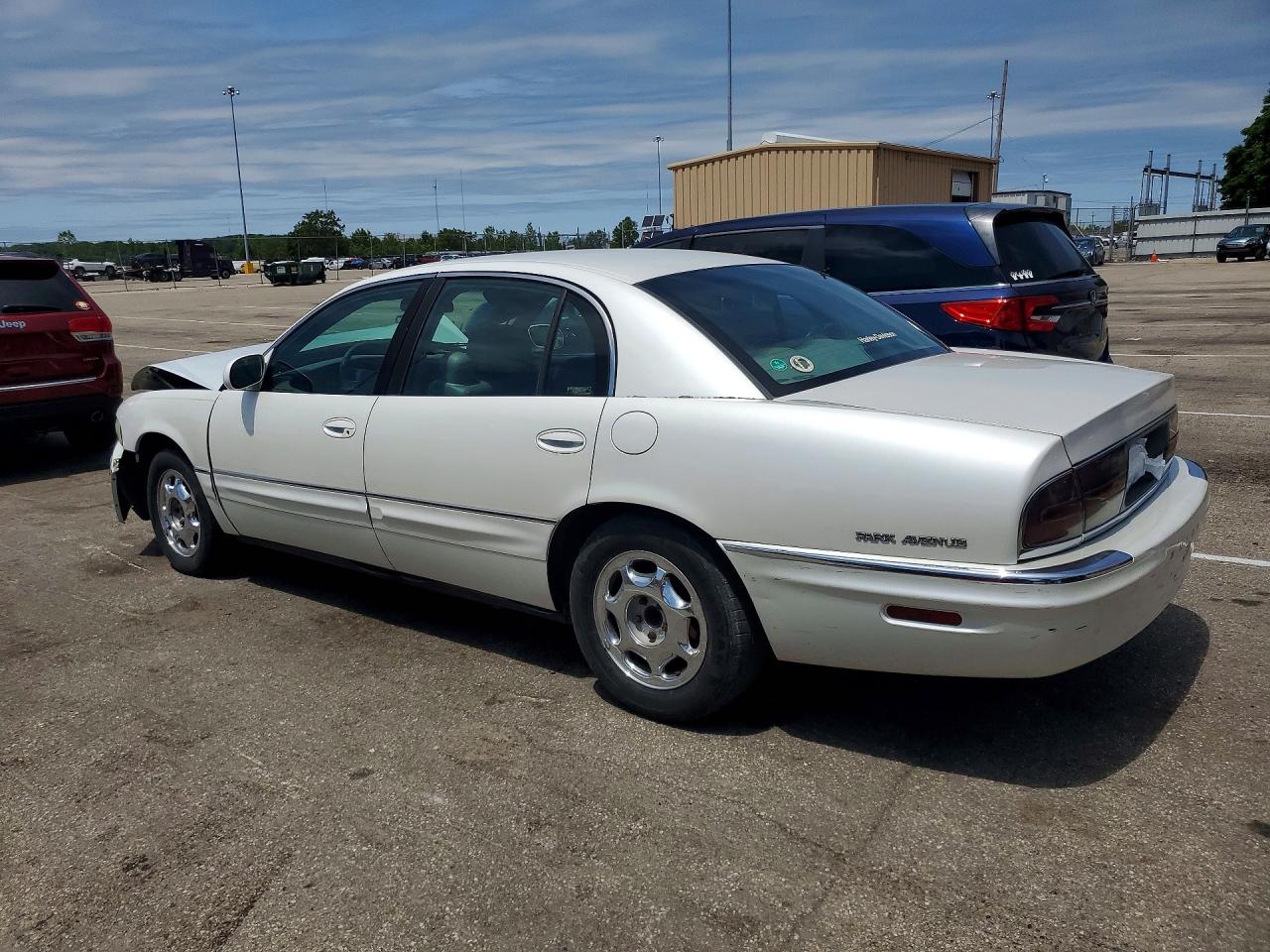 2000 Buick Park Avenue White vin: 1G4CW54K4Y4262883