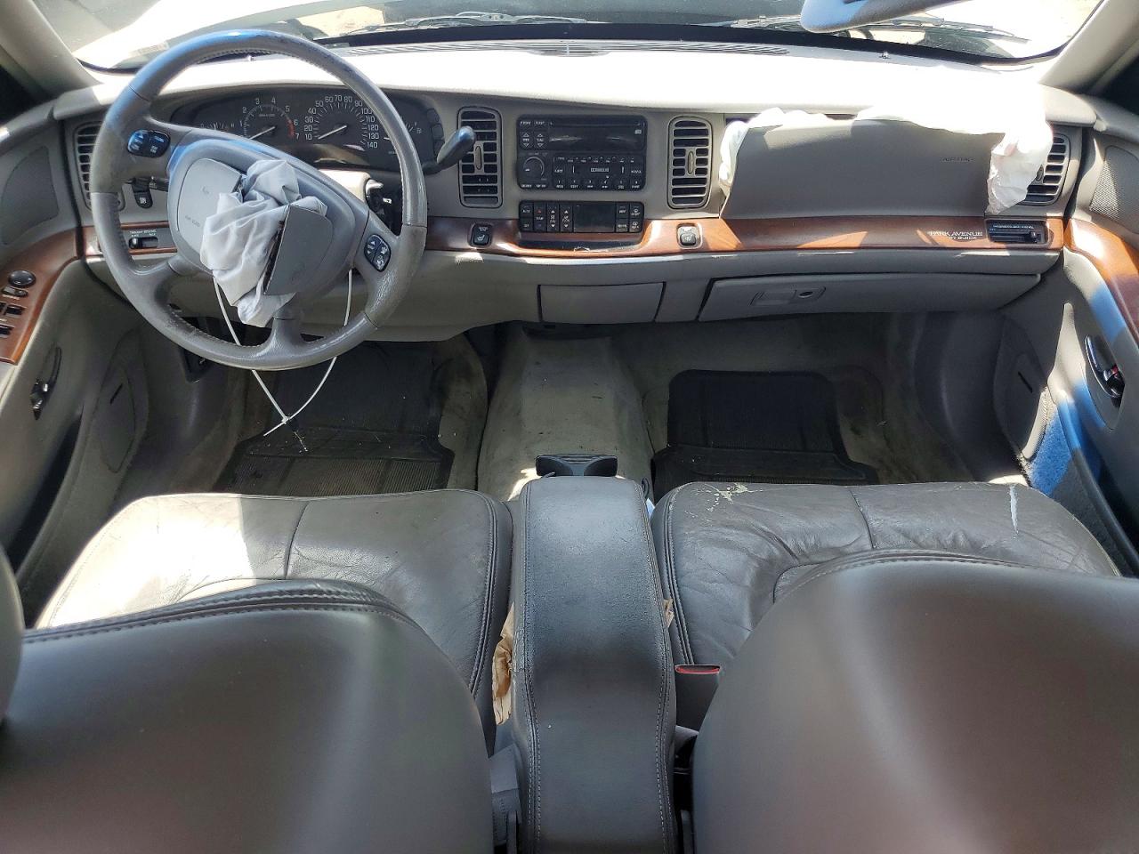 2000 Buick Park Avenue White vin: 1G4CW54K4Y4262883