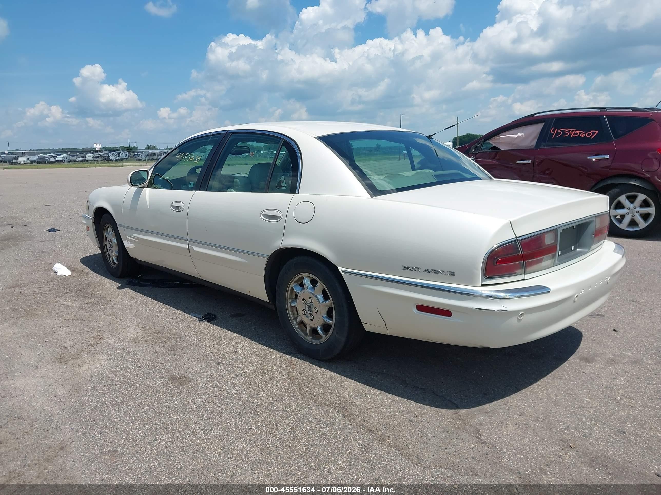 2003 Buick Park Avenue   White vin: 1G4CW54K534146830