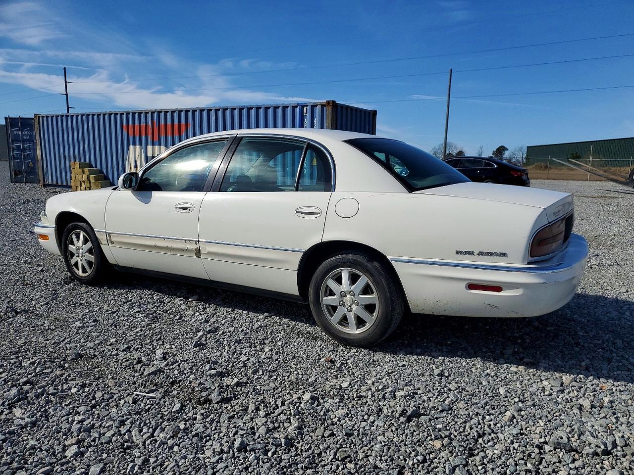 2004 Buick Park Avenue White vin: 1G4CW54K544106474