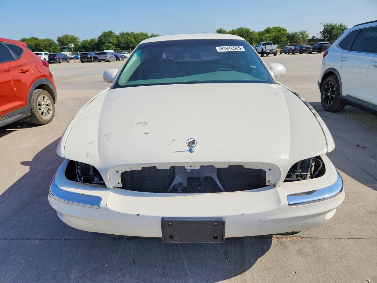 2001 Buick Park Avenue White vin: 1G4CW54K614205221