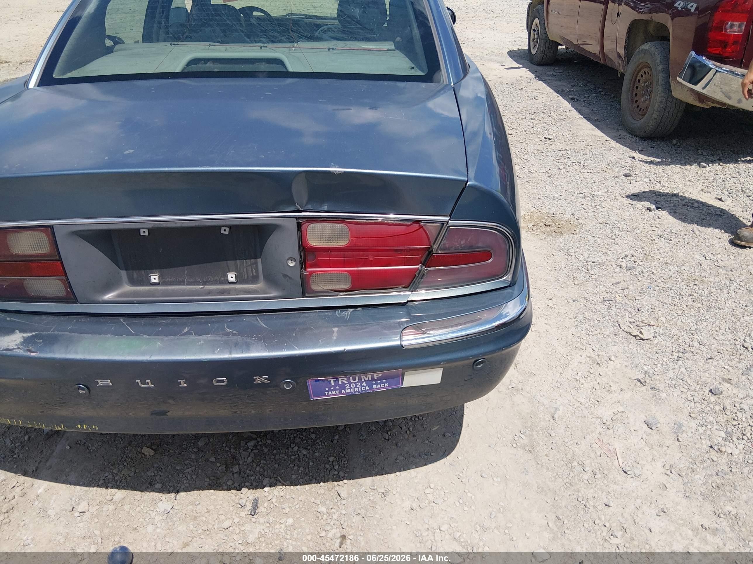 2001 Buick Park Avenue   Light Blue vin: 1G4CW54K714135566