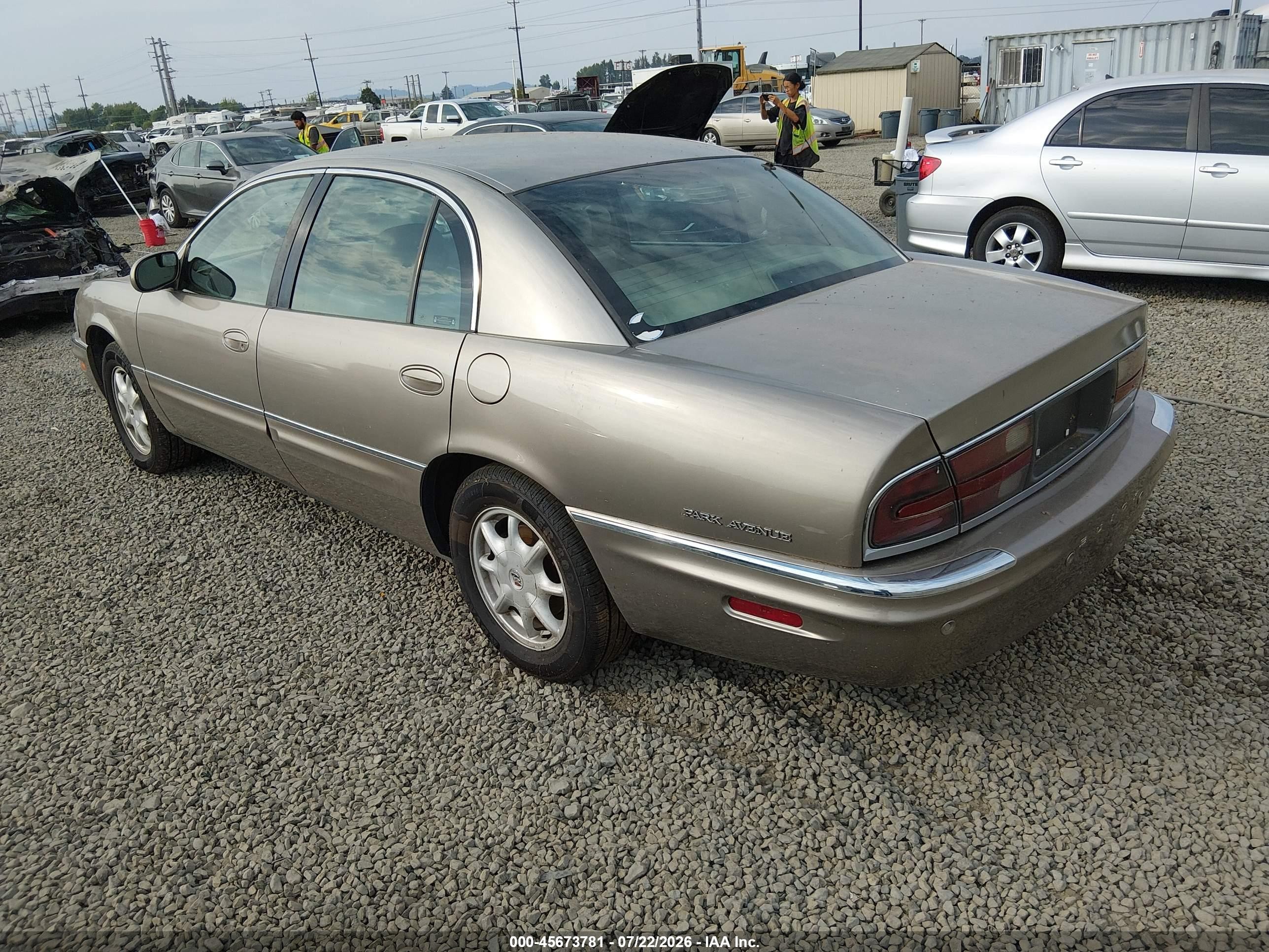 2002 Buick Park Avenue   Tan vin: 1G4CW54K724193159