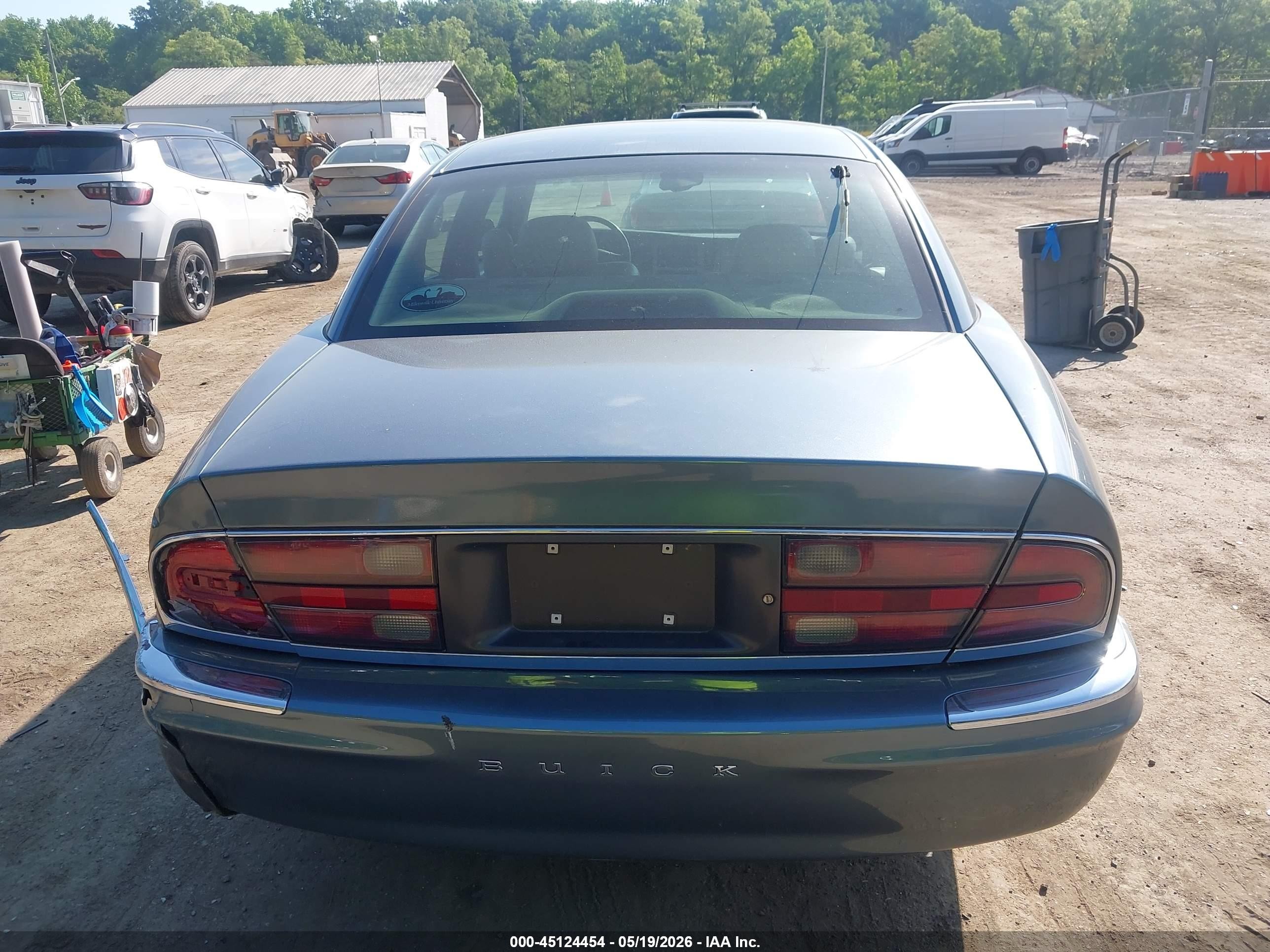2002 Buick Park Avenue   Light Blue vin: 1G4CW54K724233045