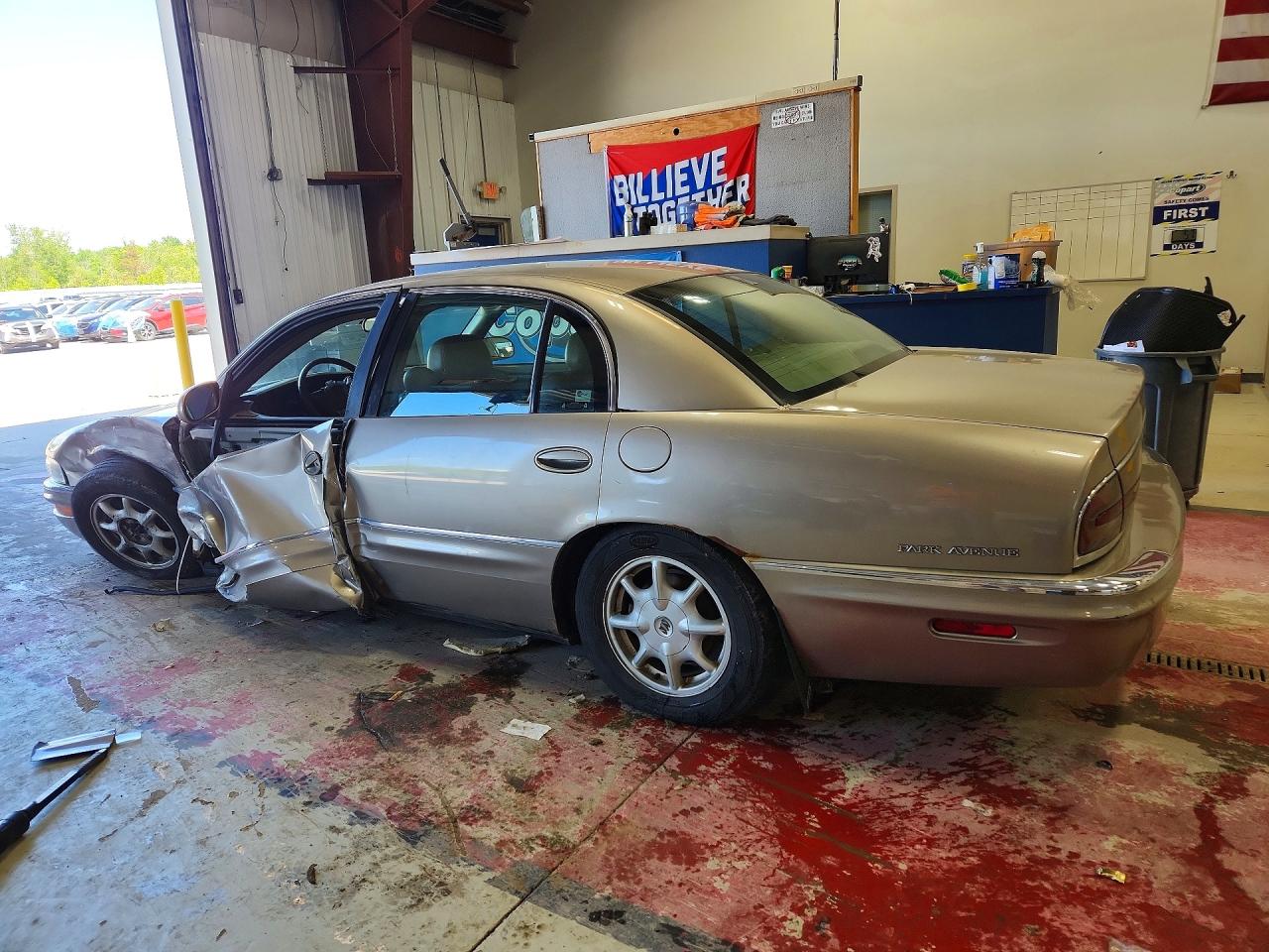 2003 Buick Park Avenue Tan vin: 1G4CW54K734127275