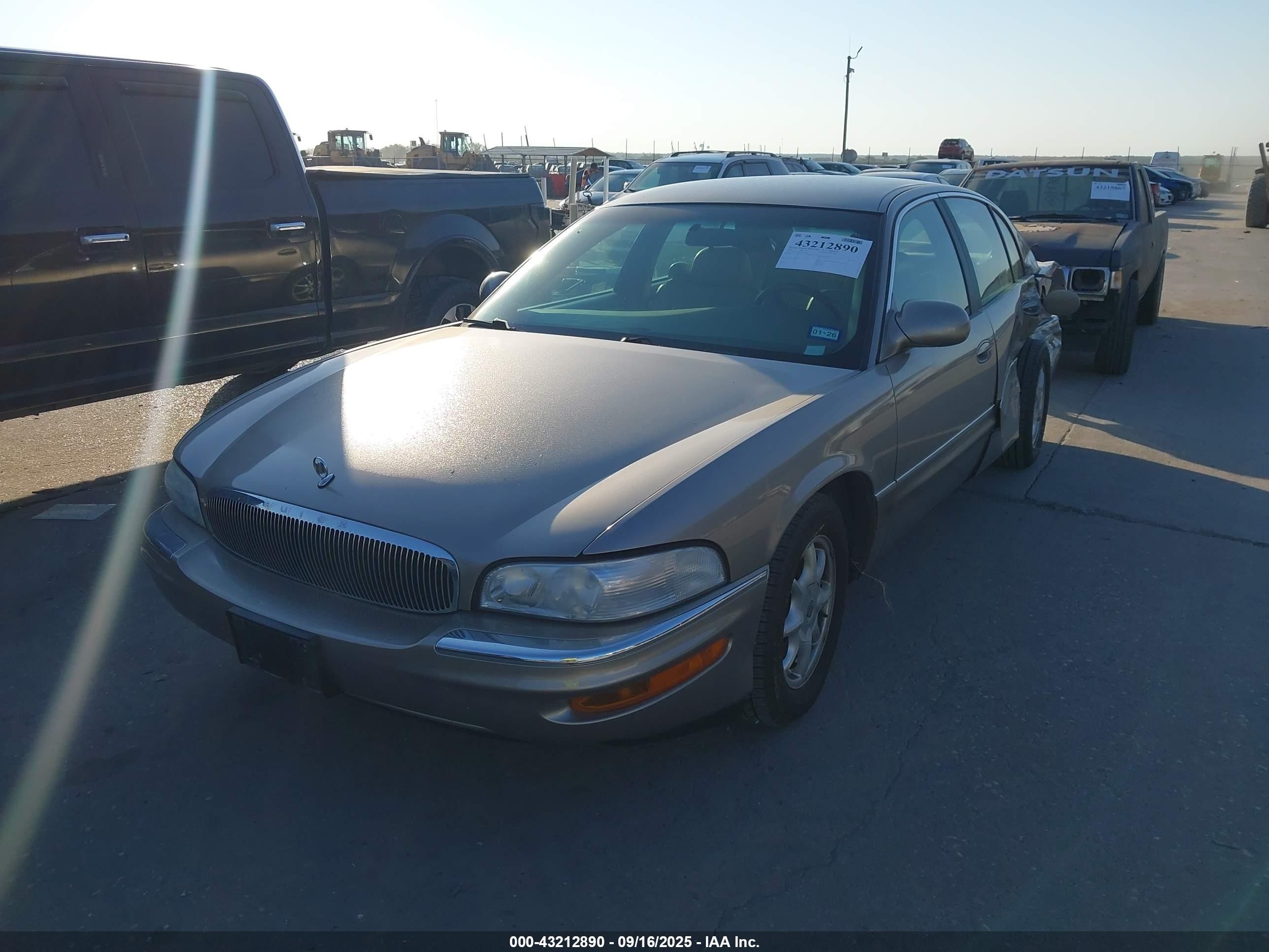 2003 Buick Park Avenue   Gold vin: 1G4CW54K734134467
