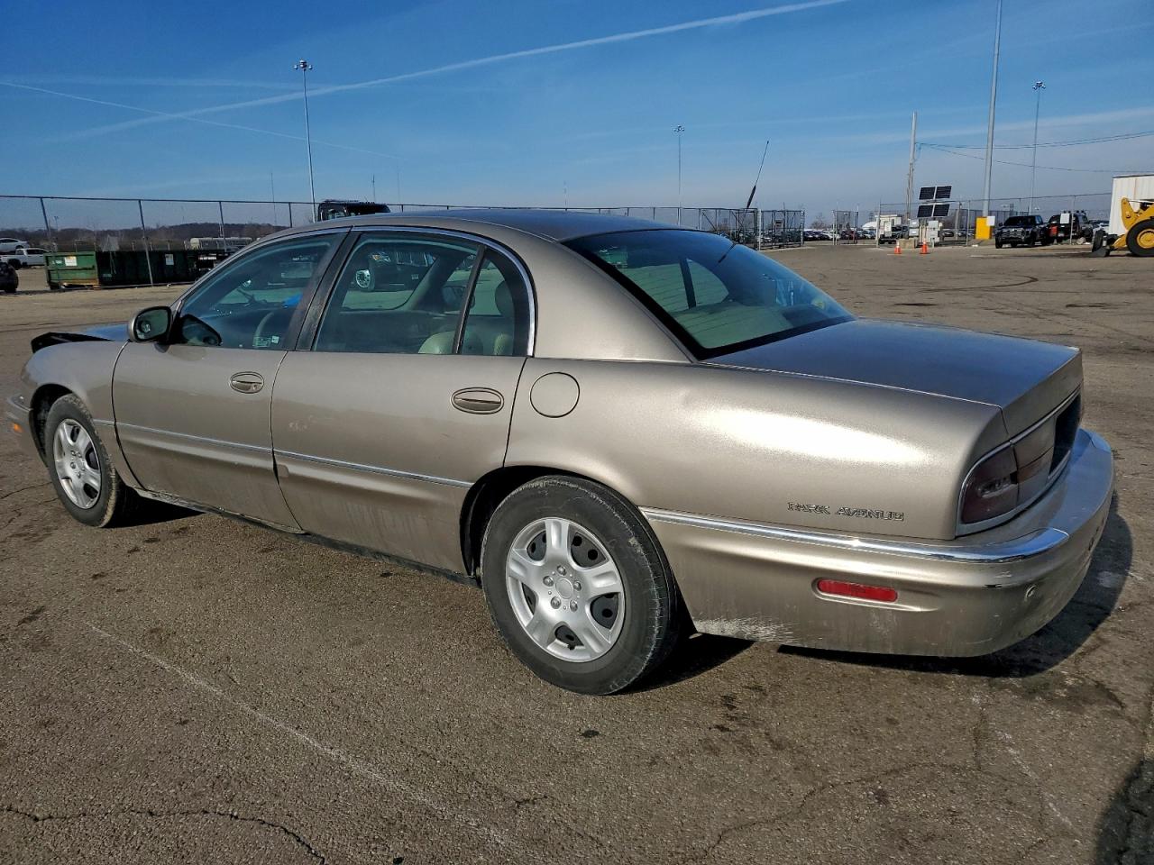 2004 Buick Park Avenue Tan vin: 1G4CW54K744138522