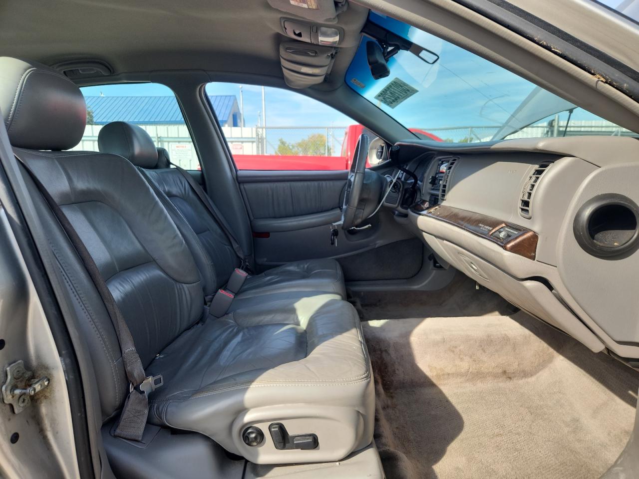 2005 Buick Park Avenue Silver vin: 1G4CW54K754104422