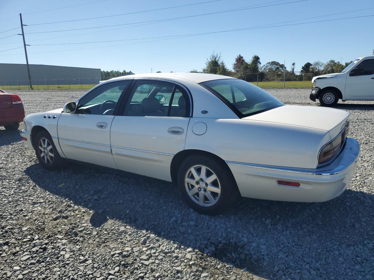2005 Buick Park Avenue White vin: 1G4CW54K754108017