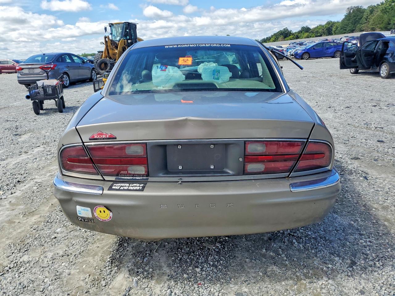 2002 Buick Park Avenue Tan vin: 1G4CW54K824148697