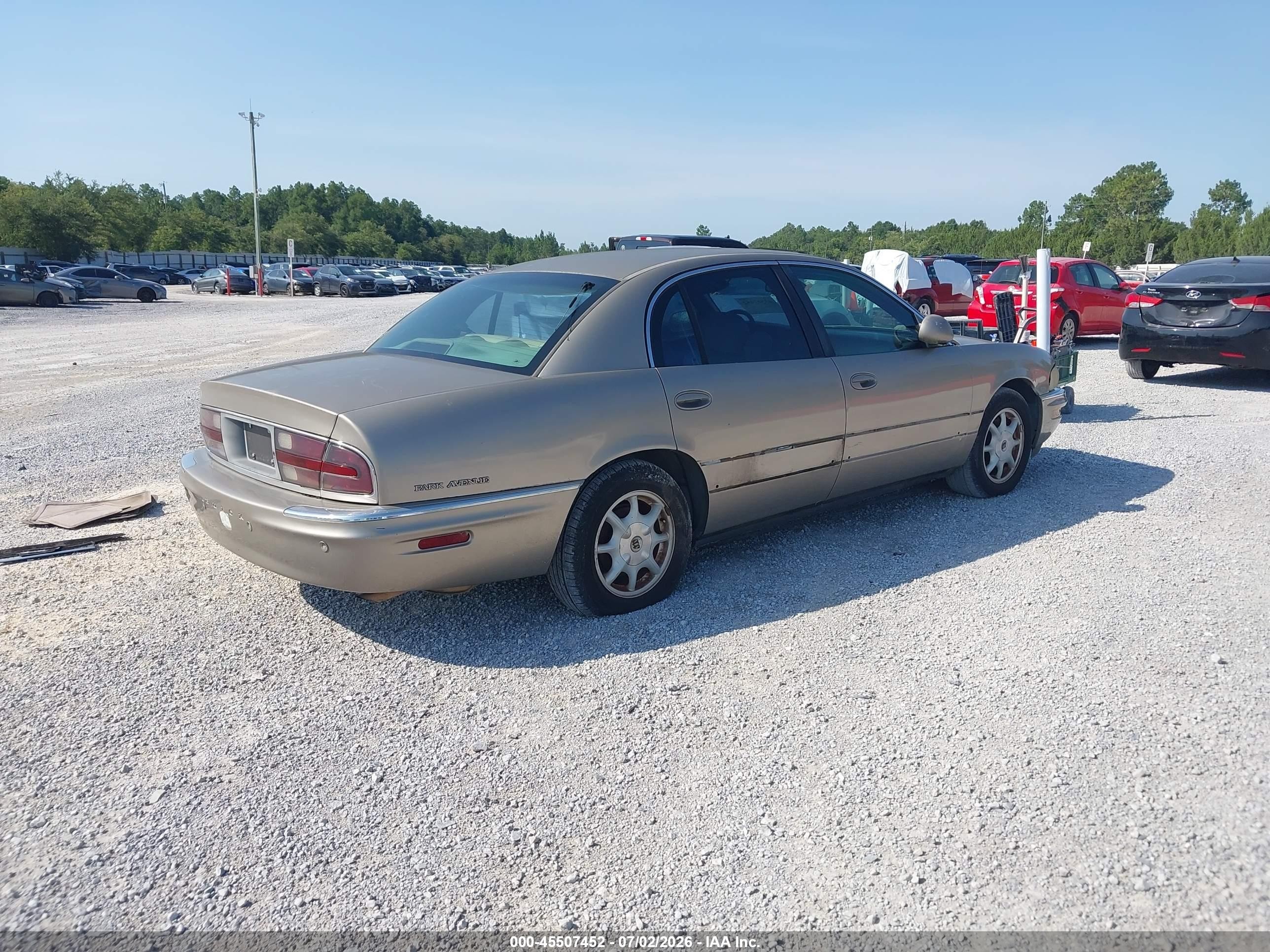2003 Buick Park Avenue   Champagne vin: 1G4CW54K834111487