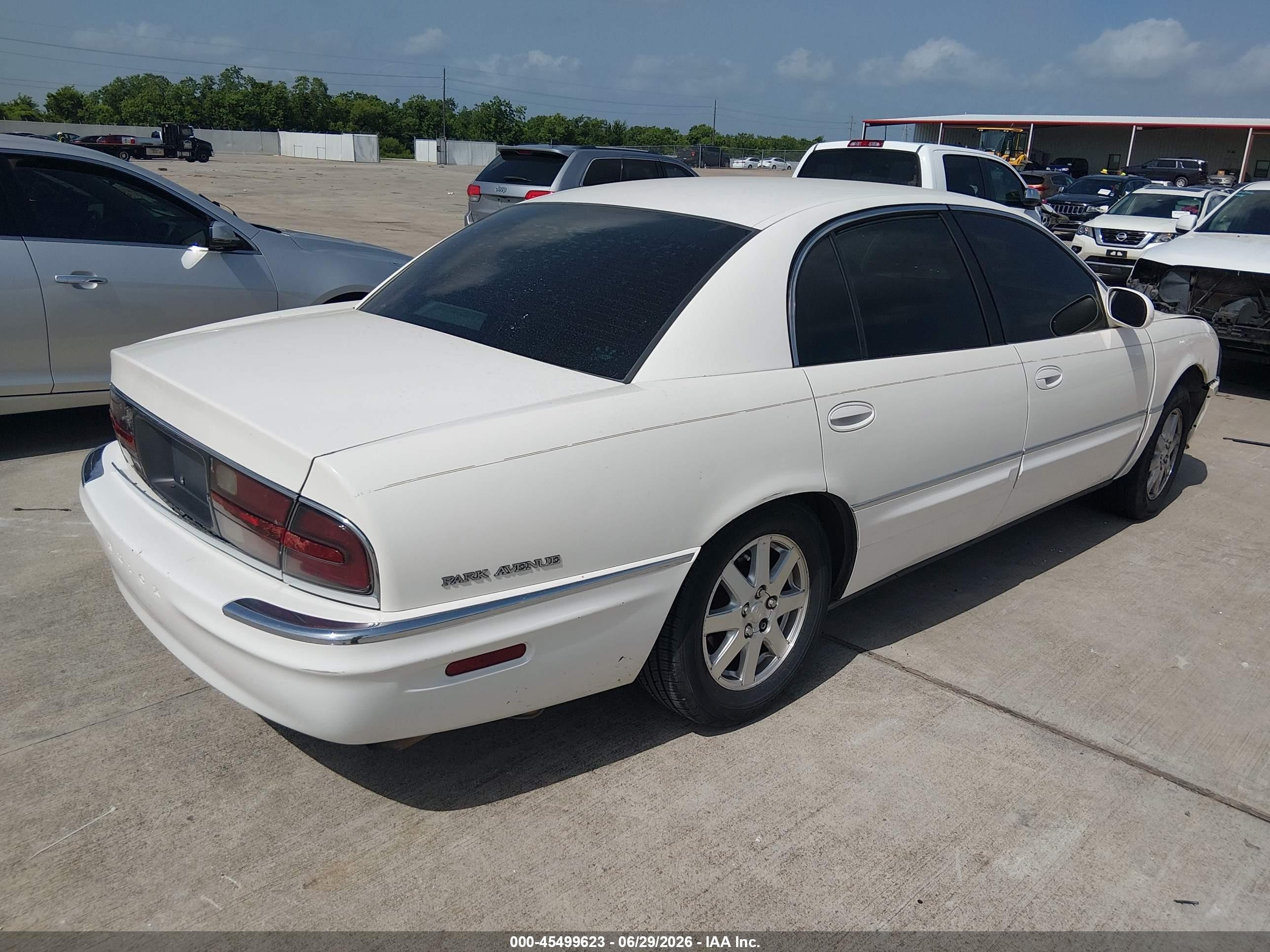 2004 Buick Park Avenue   White vin: 1G4CW54K844100619