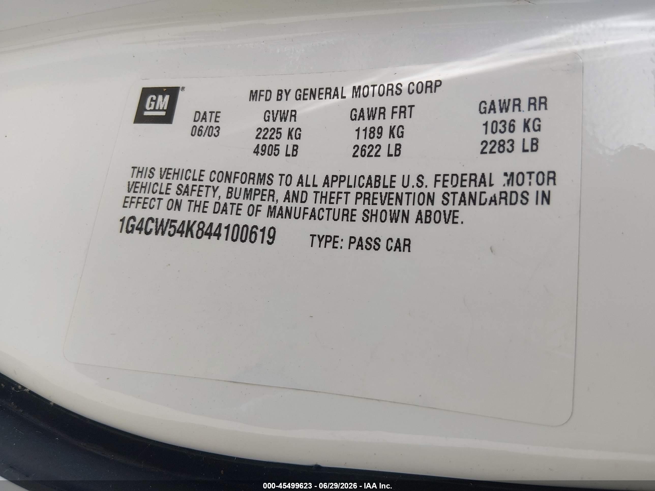 2004 Buick Park Avenue   White vin: 1G4CW54K844100619