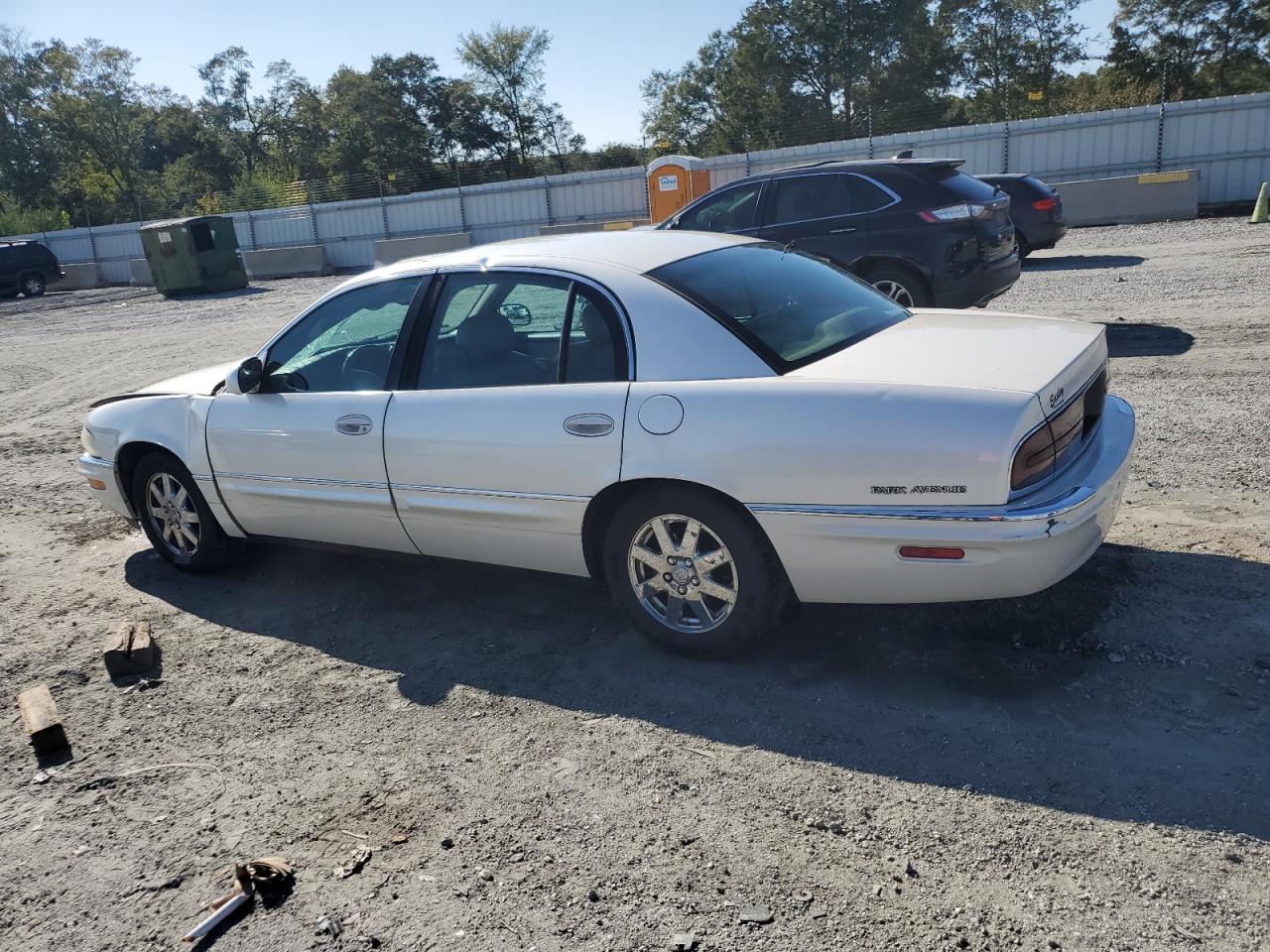 2004 Buick Park Avenue White vin: 1G4CW54K944138604
