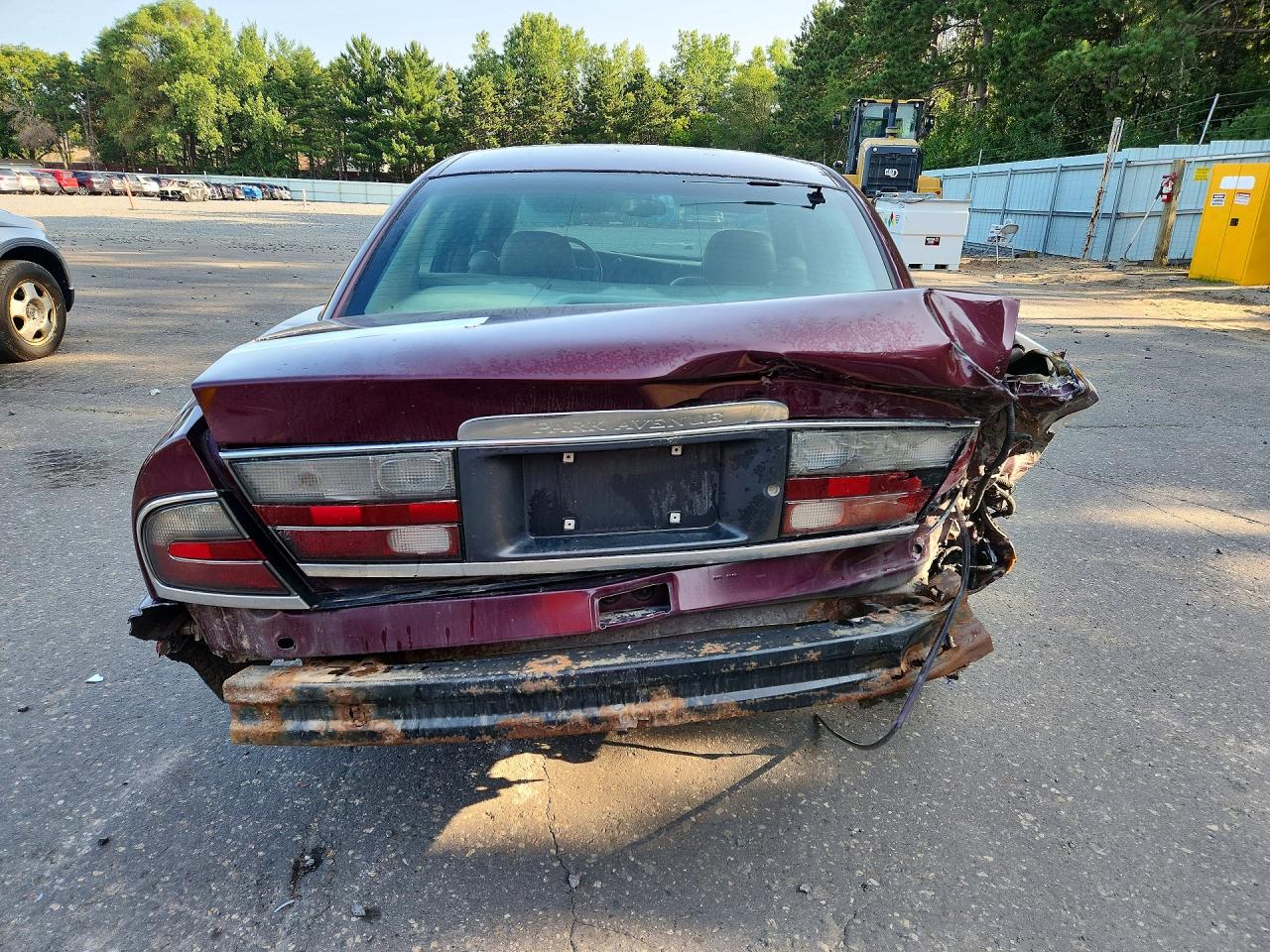 2005 Buick Park Avenue Maroon vin: 1G4CW54K954108486