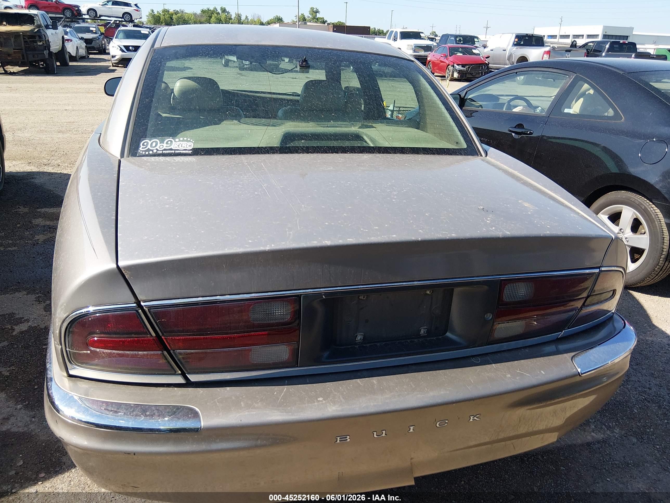 2002 Buick Park Avenue   Коричневый vin: 1G4CW54KX24140052