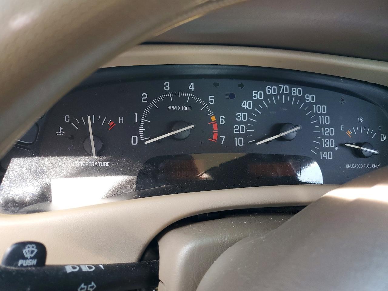 2002 Buick Park Avenue Tan vin: 1G4CW54KX24189588