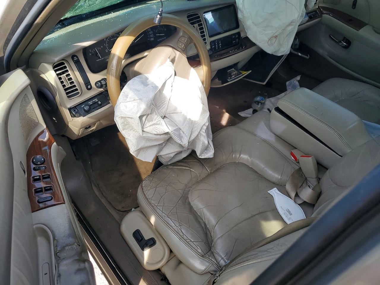2002 Buick Park Avenue Tan vin: 1G4CW54KX24189588