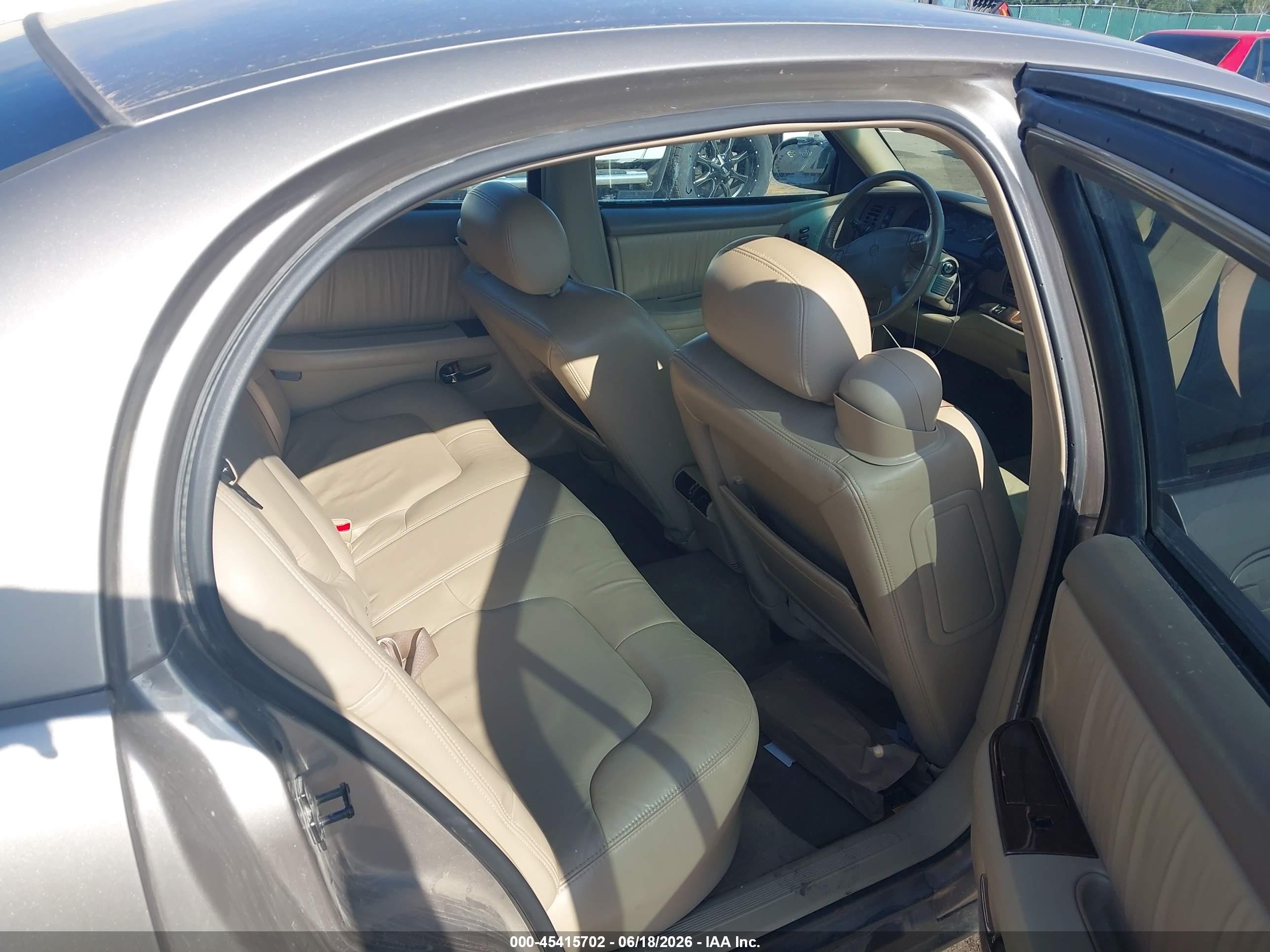 2004 Buick Park Avenue   Tan vin: 1G4CW54KX44134335