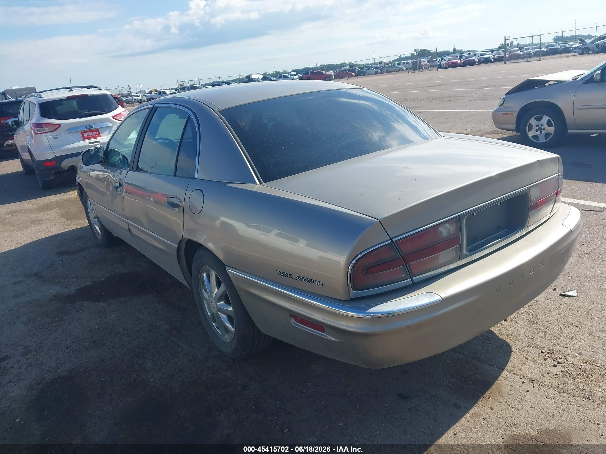 2004 Buick Park Avenue   Tan vin: 1G4CW54KX44134335