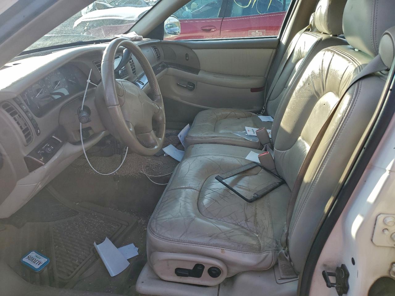2004 Buick Park Avenue White vin: 1G4CW54KX44137798
