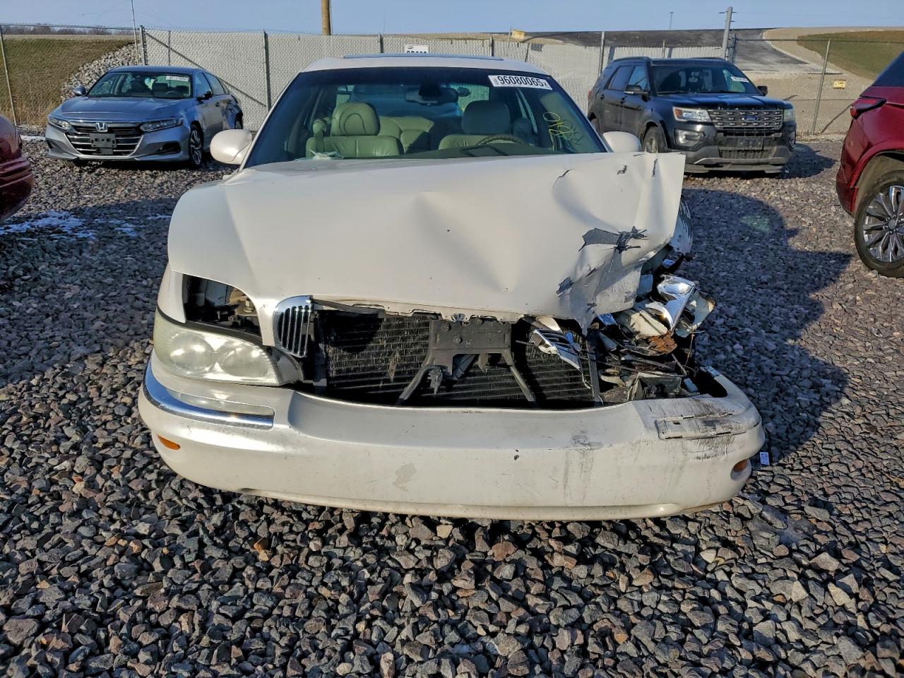 2004 Buick Park Avenue White vin: 1G4CW54KX44137798
