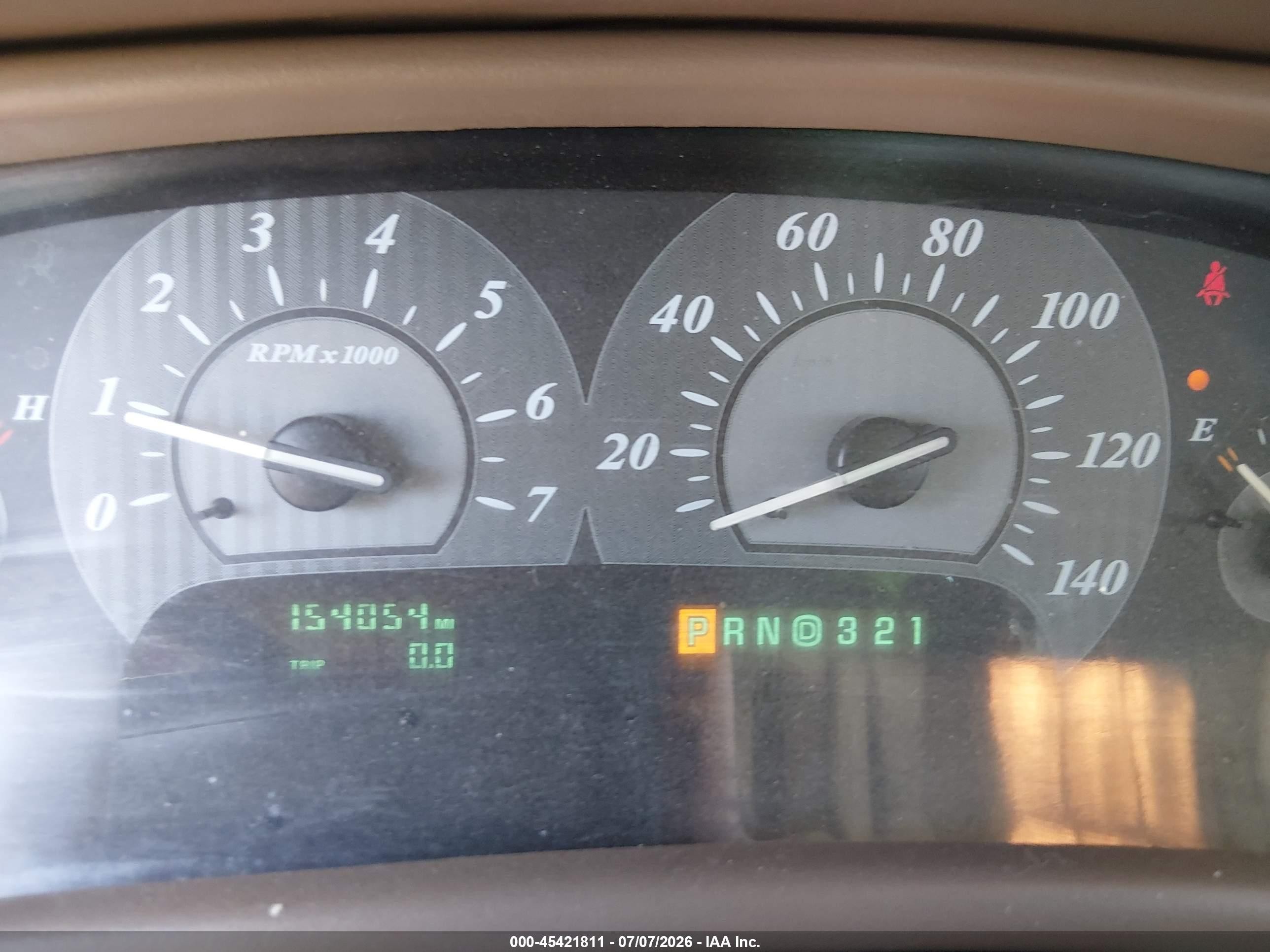 2005 Buick Park Avenue   Tan vin: 1G4CW54KX54105497