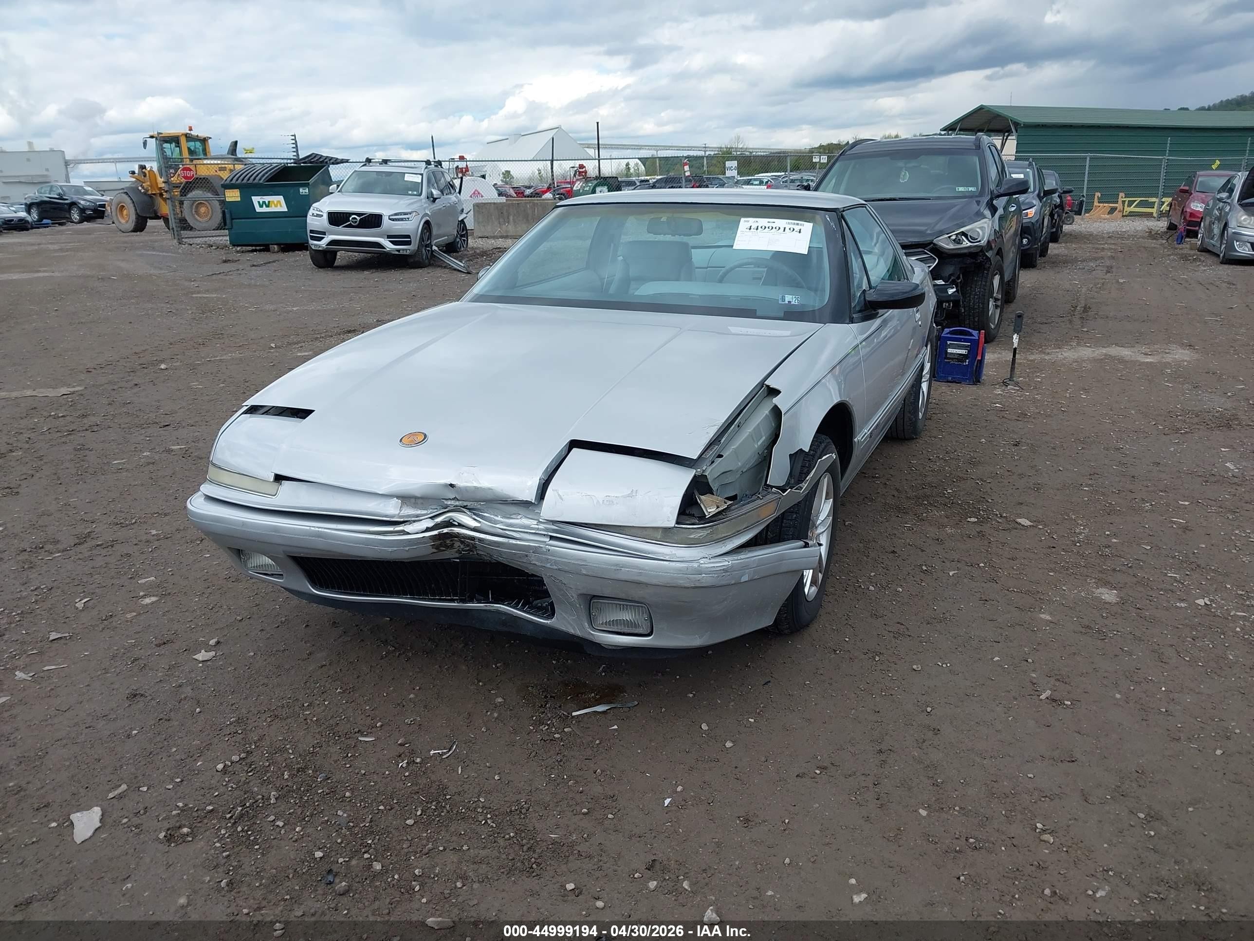 1990 Buick Reatta   Silver vin: 1G4EC13C1LB906767