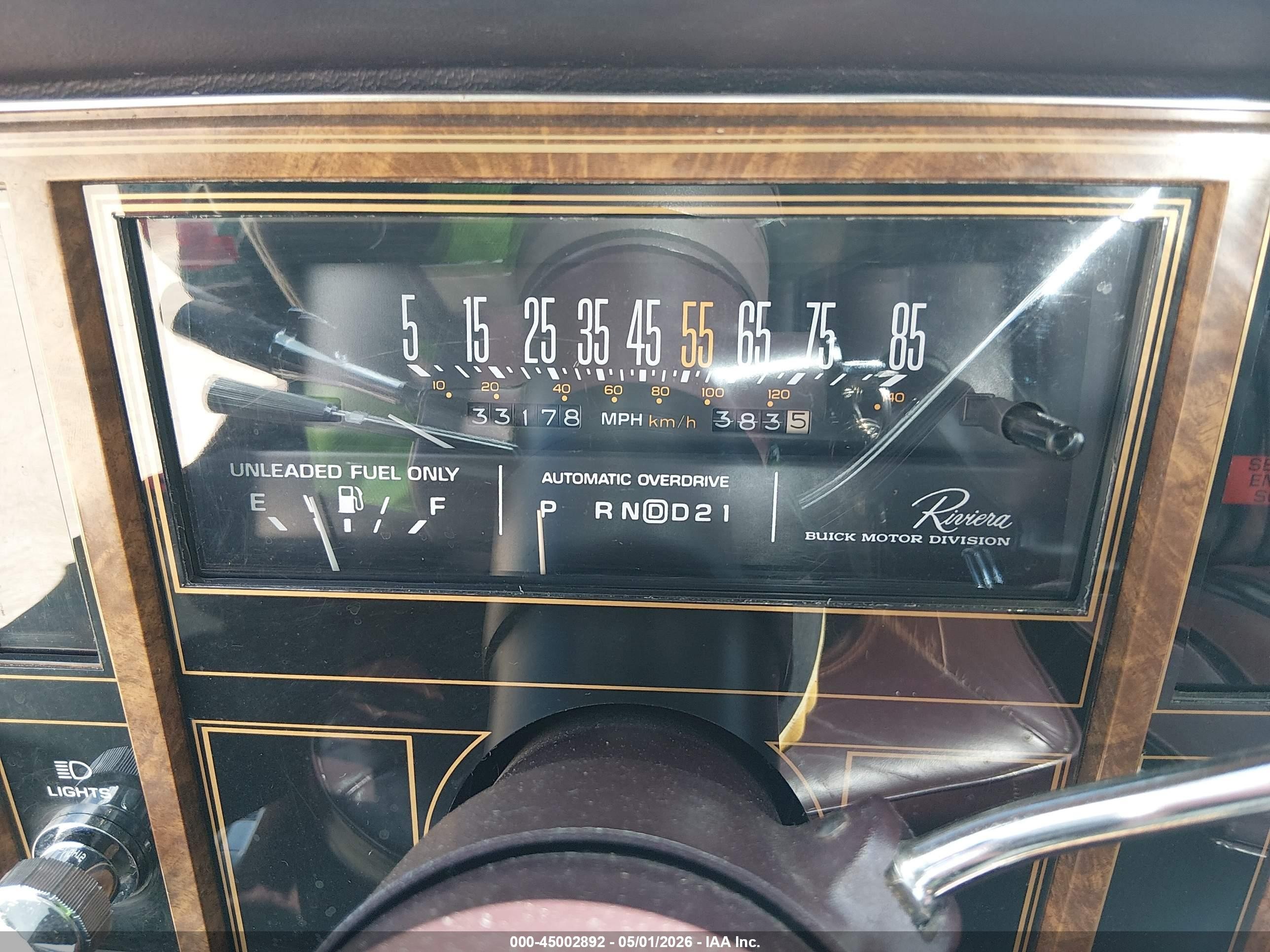 1985 Buick Riviera   White vin: 1G4EZ57Y4FE426284