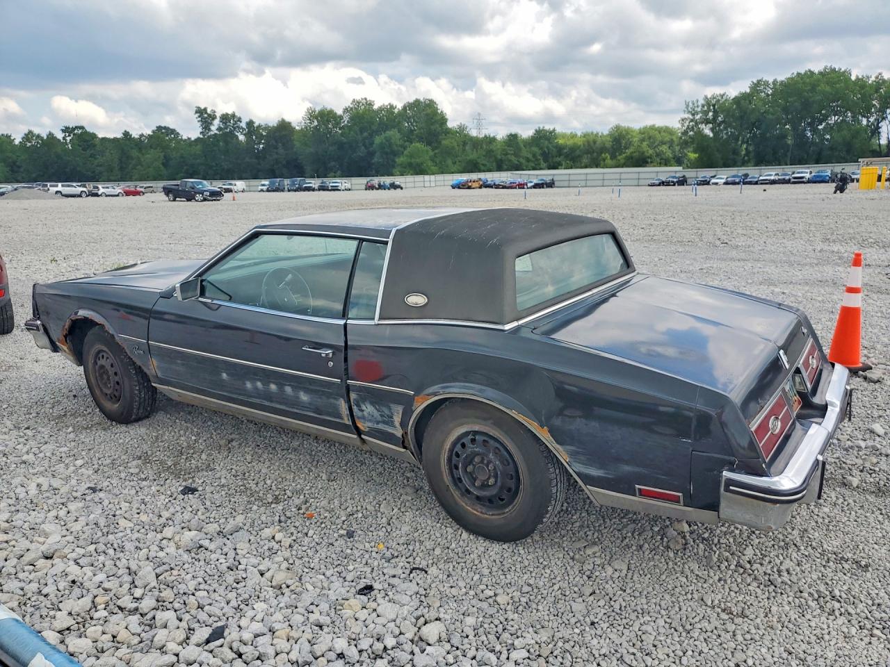 1985 Buick Riviera Gray vin: 1G4EZ57Y6FE425864