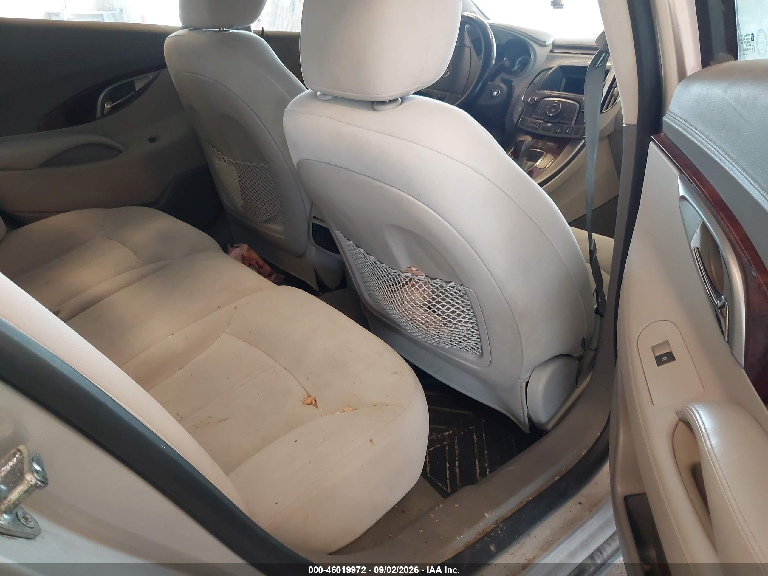 2011 Buick Lacrosse Cx Silver vin: 1G4GA5EC0BF363549