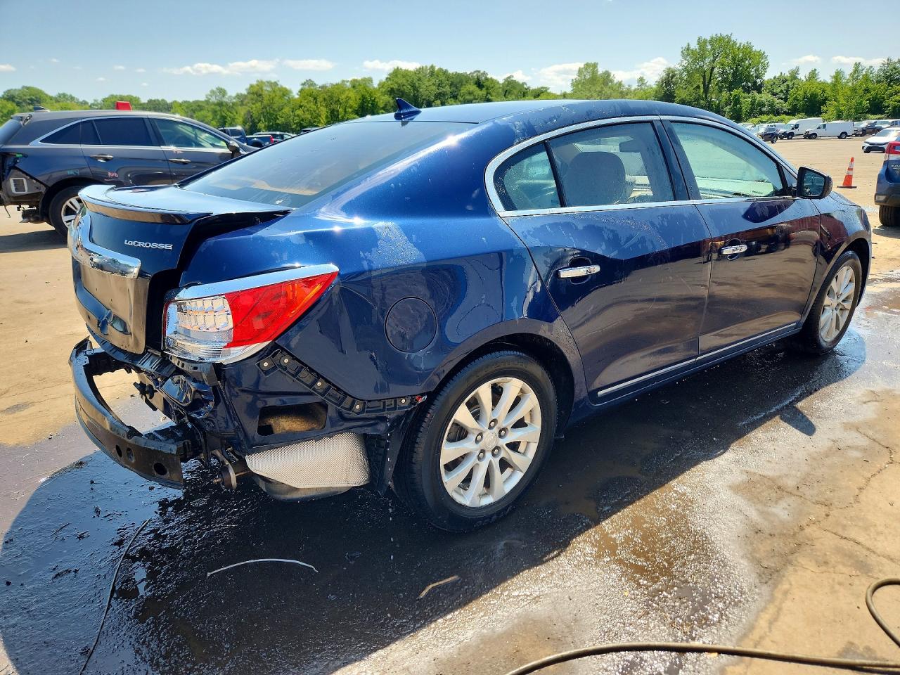 2011 Buick Lacrosse Cx Blue vin: 1G4GA5EC1BF191791