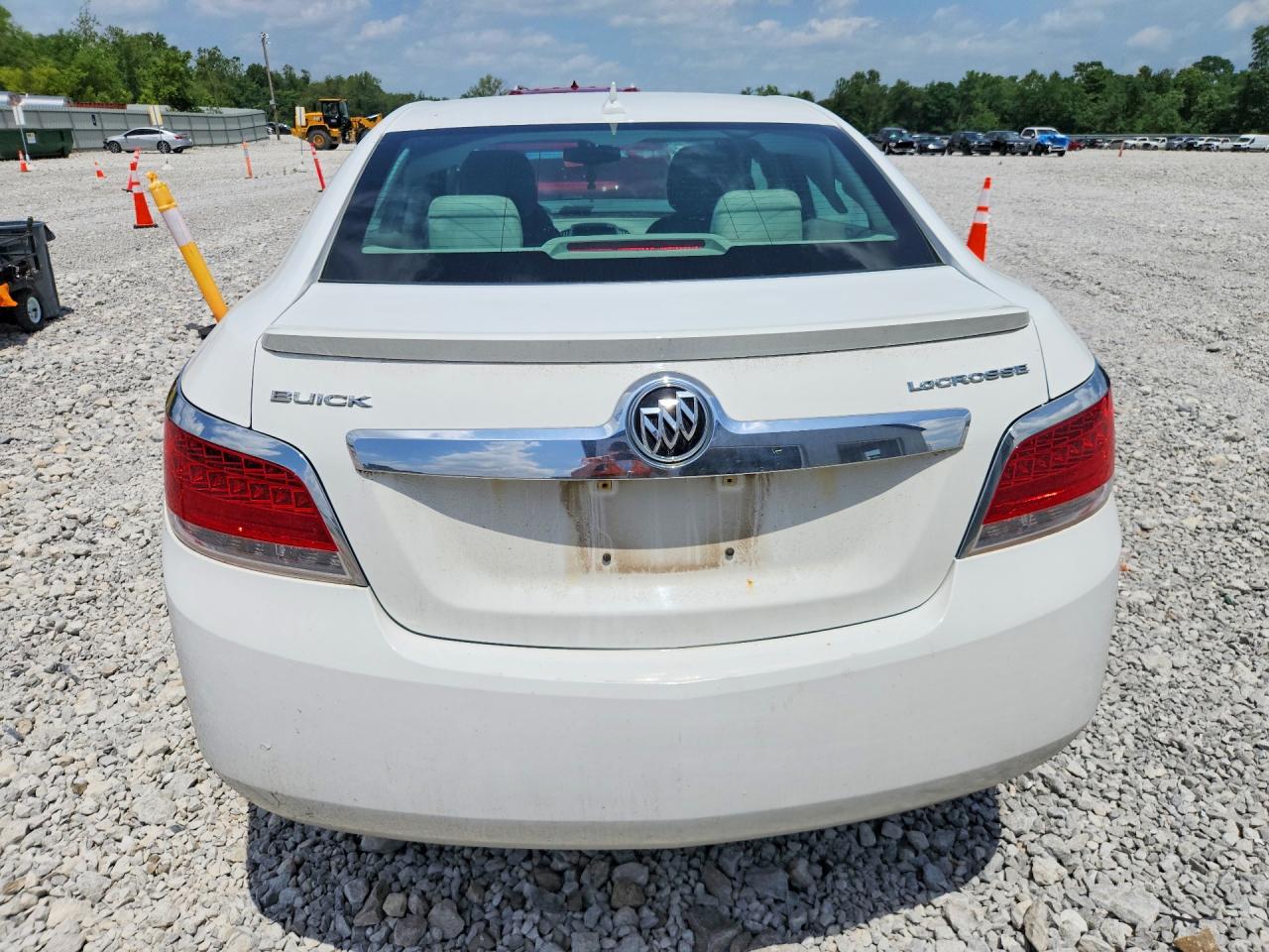 2011 Buick Lacrosse Cx White vin: 1G4GA5EC4BF254026