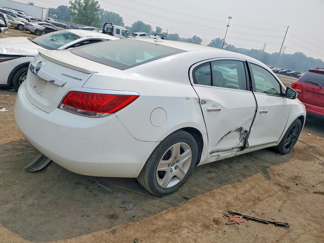 2011 Buick Lacrosse Cx Белый vin: 1G4GA5EC5BF320390