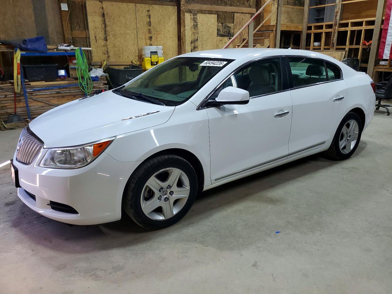 2010 Buick Lacrosse Cx White vin: 1G4GA5EC6AF317898