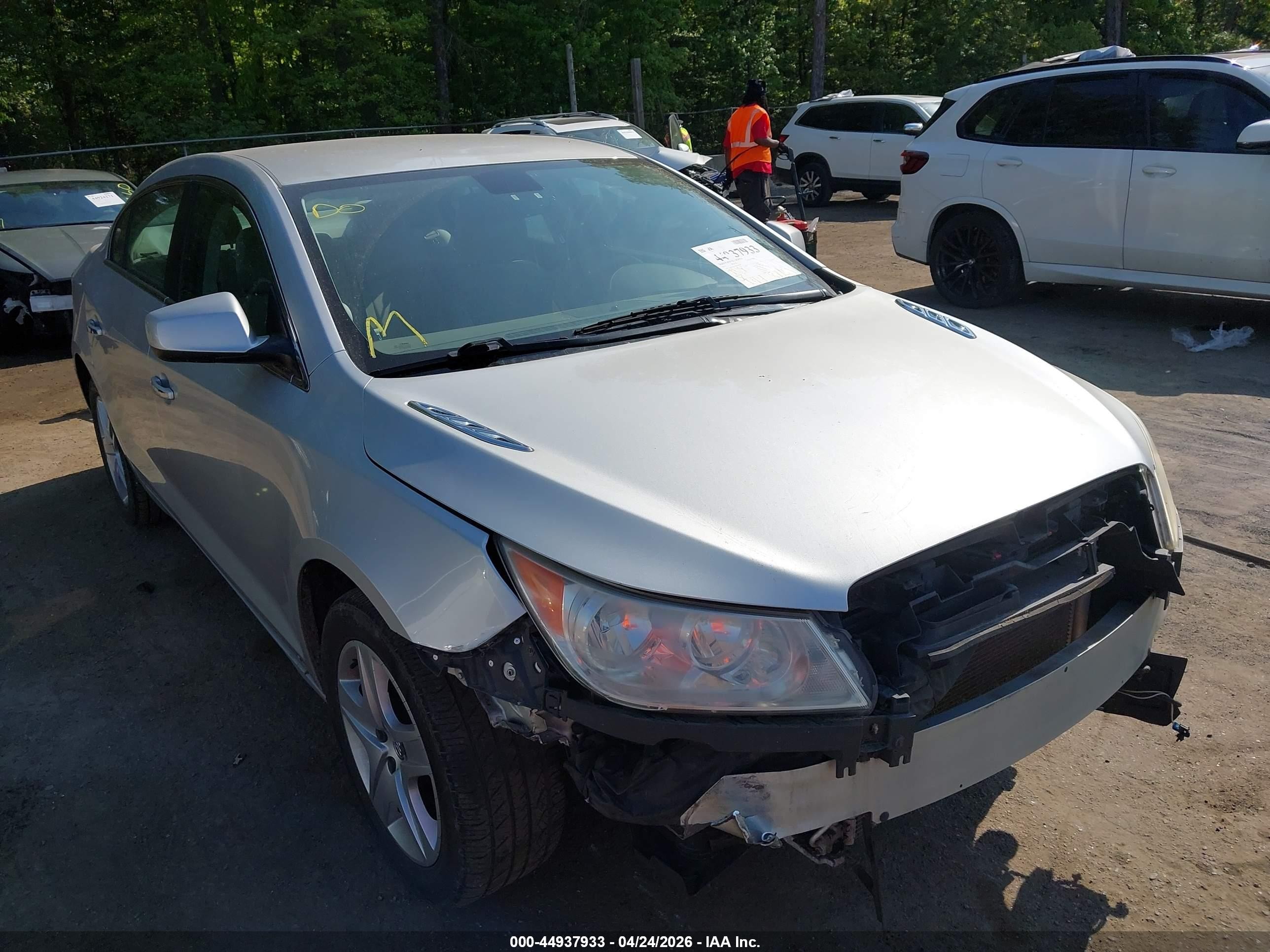 2011 Buick Lacrosse Cx Silver vin: 1G4GA5EC7BF342259