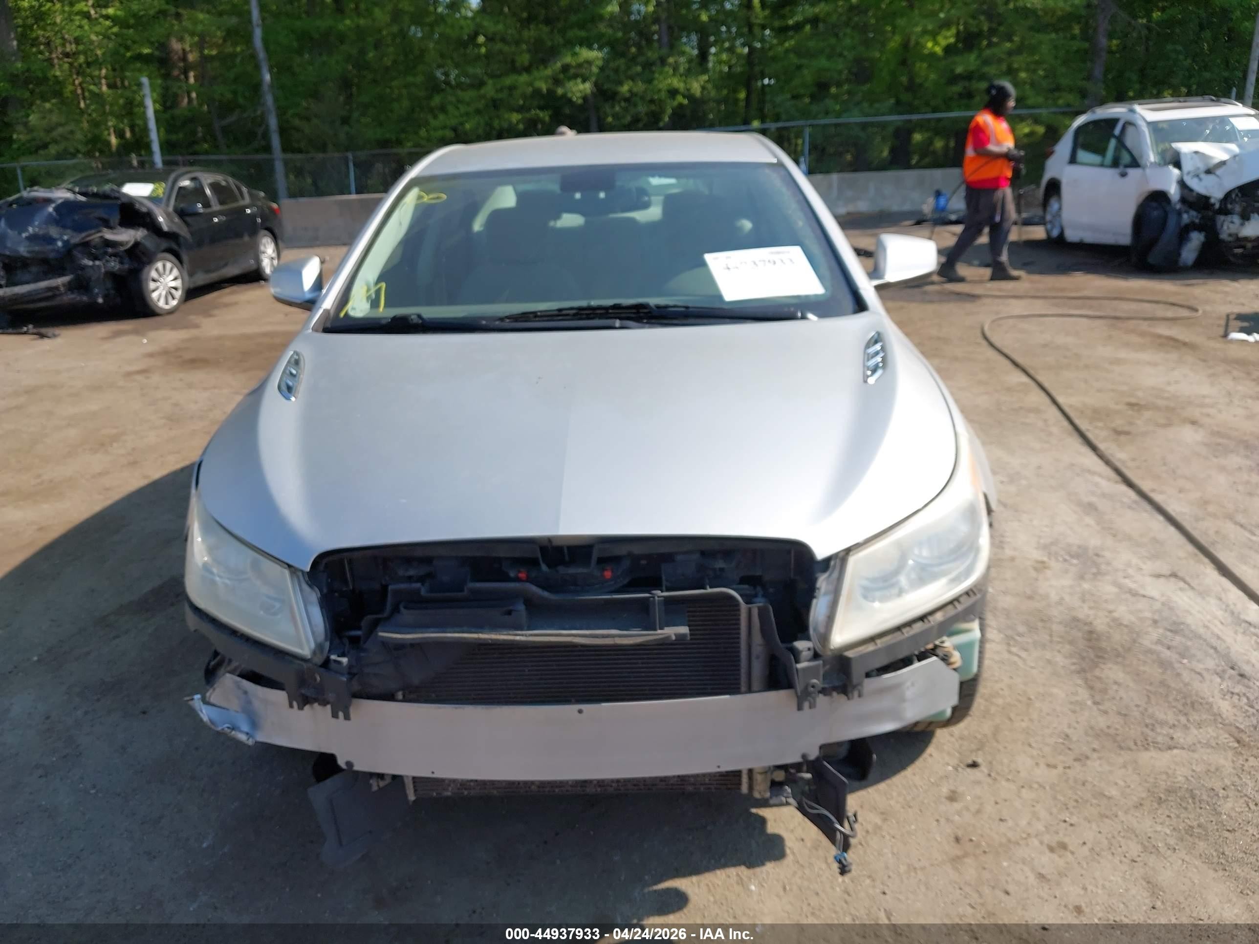 2011 Buick Lacrosse Cx Silver vin: 1G4GA5EC7BF342259