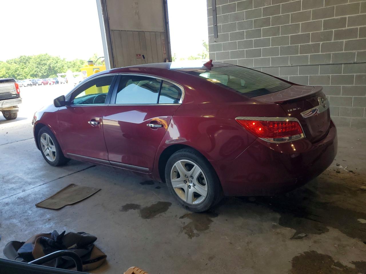 2011 Buick Lacrosse Cx Burgundy vin: 1G4GA5ECXBF128544