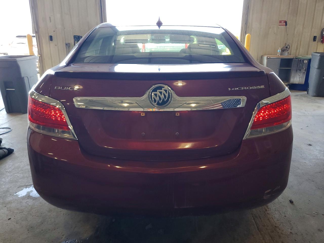 2011 Buick Lacrosse Cx Burgundy vin: 1G4GA5ECXBF128544
