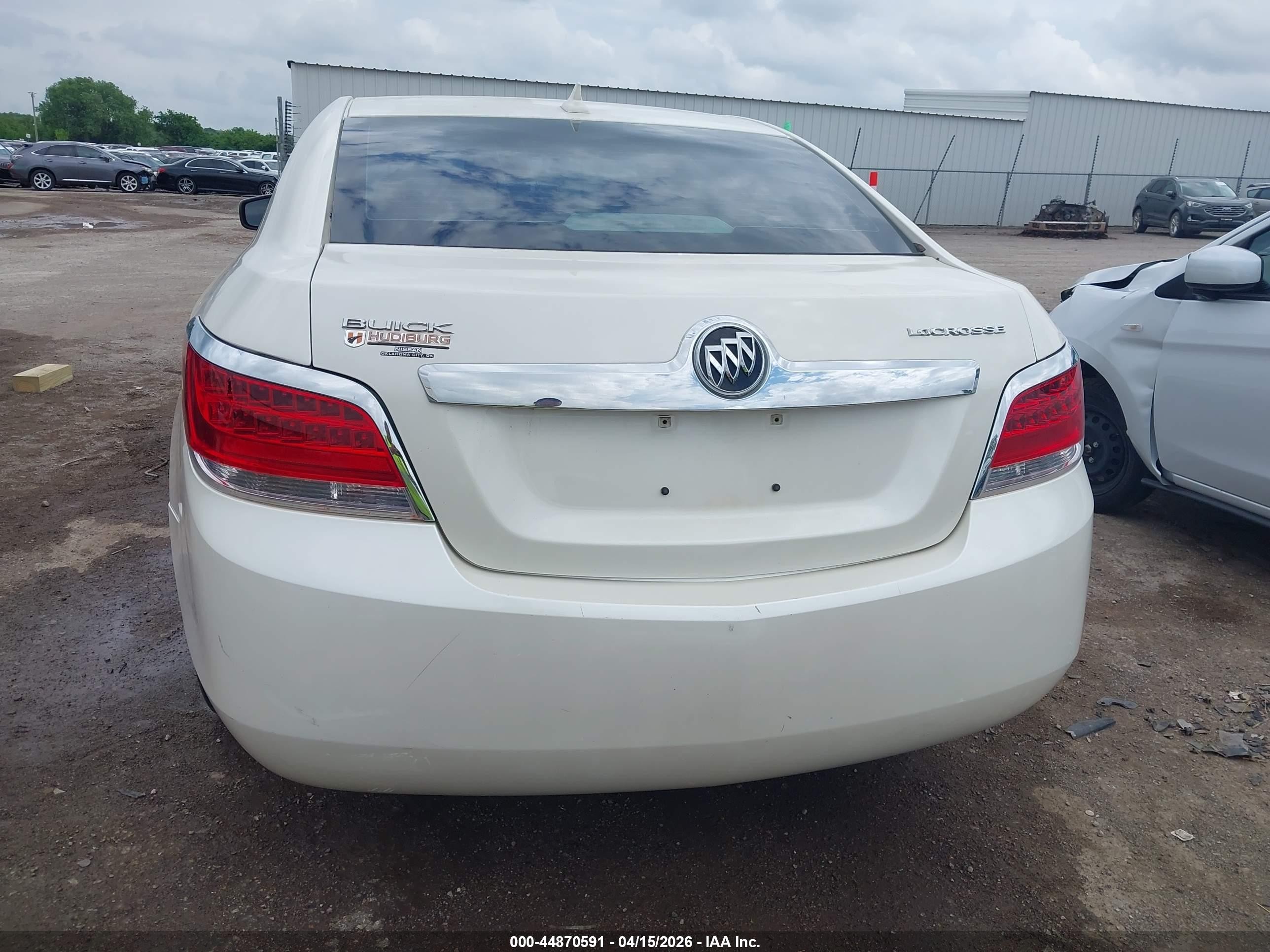 2011 Buick Lacrosse Cx White vin: 1G4GA5ED4BF396434