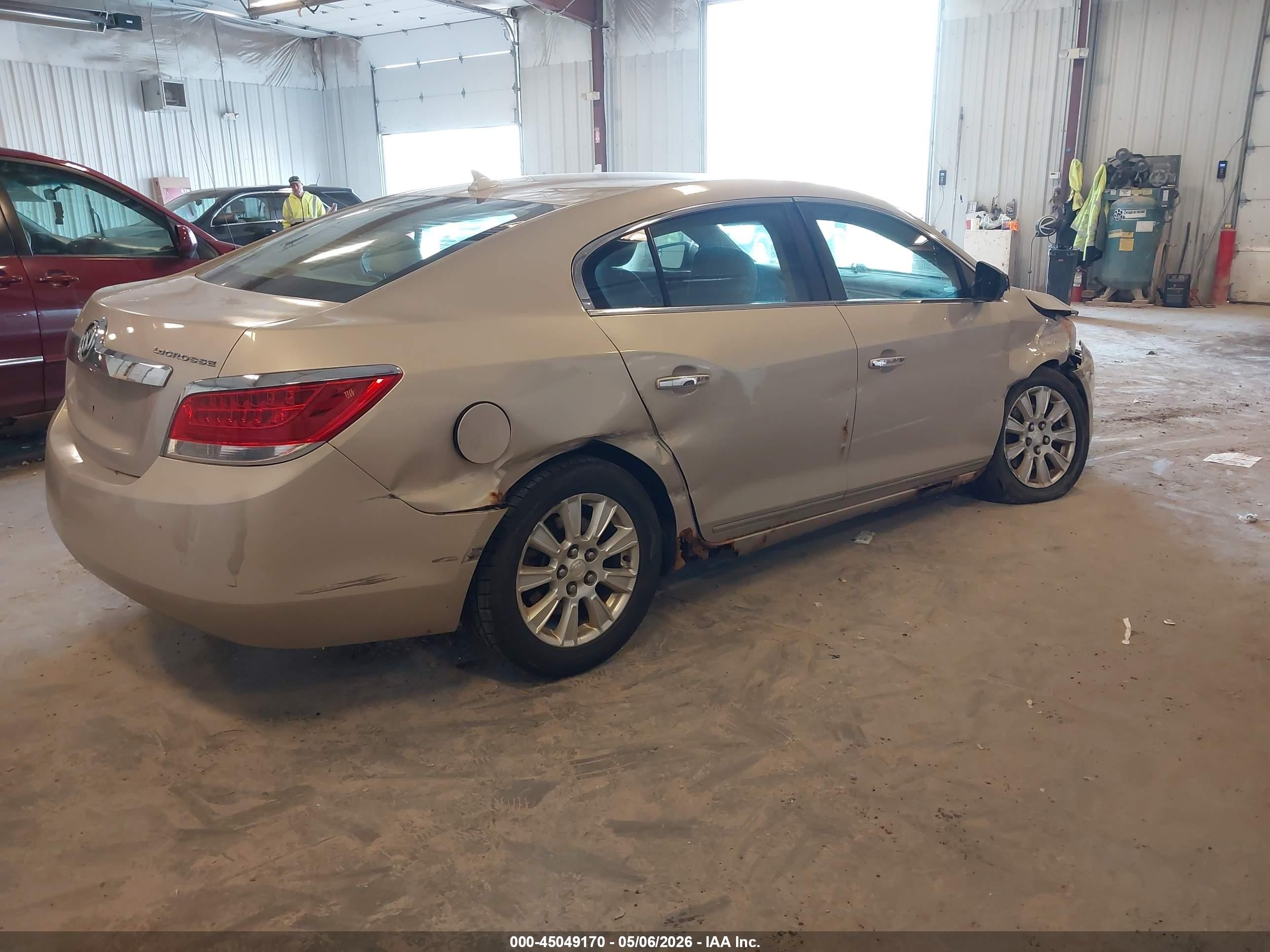 2011 Buick Lacrosse Cx Gold vin: 1G4GA5ED8BF363453