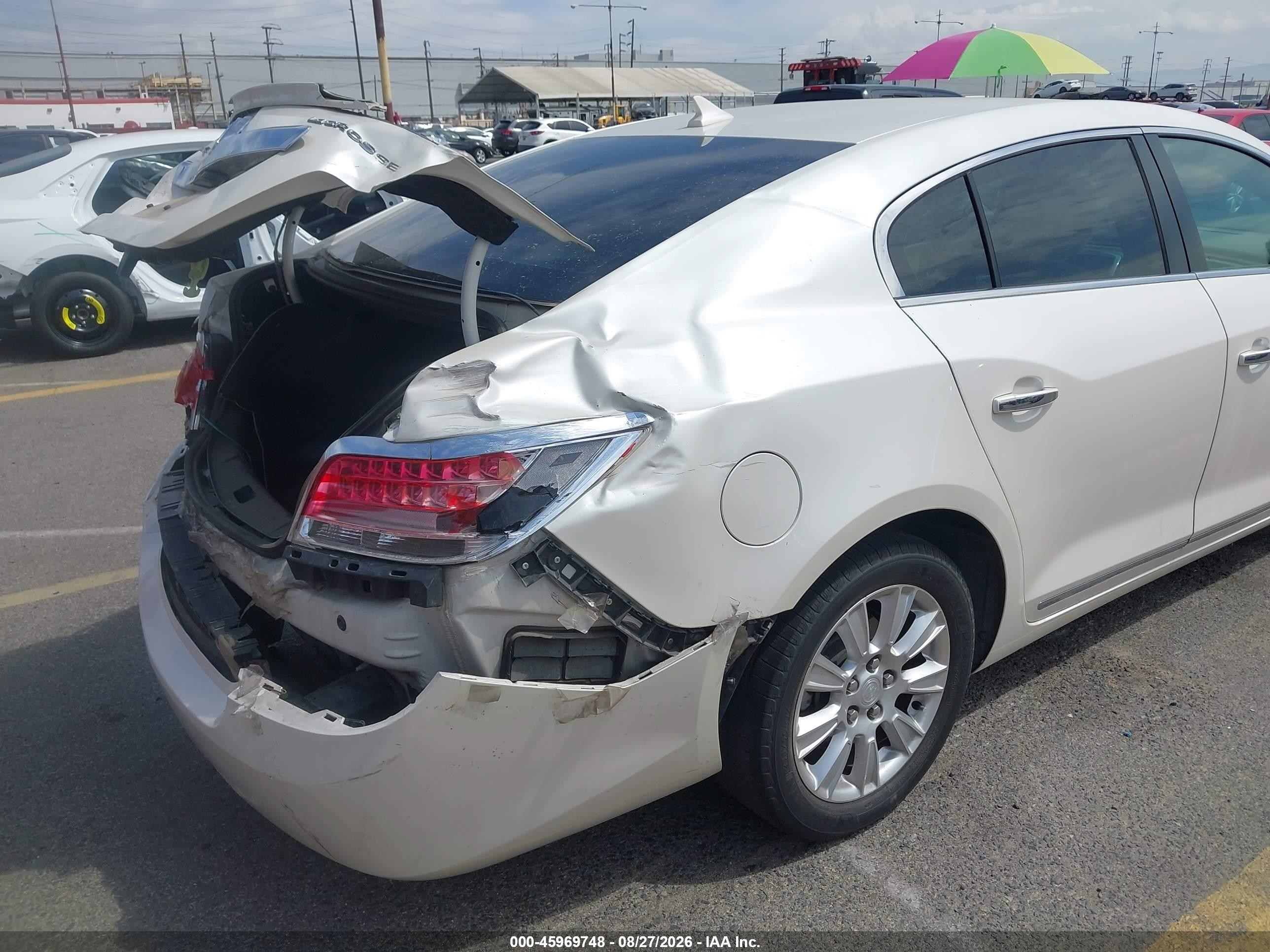 2012 Buick Lacrosse White vin: 1G4GA5ER2CF207924