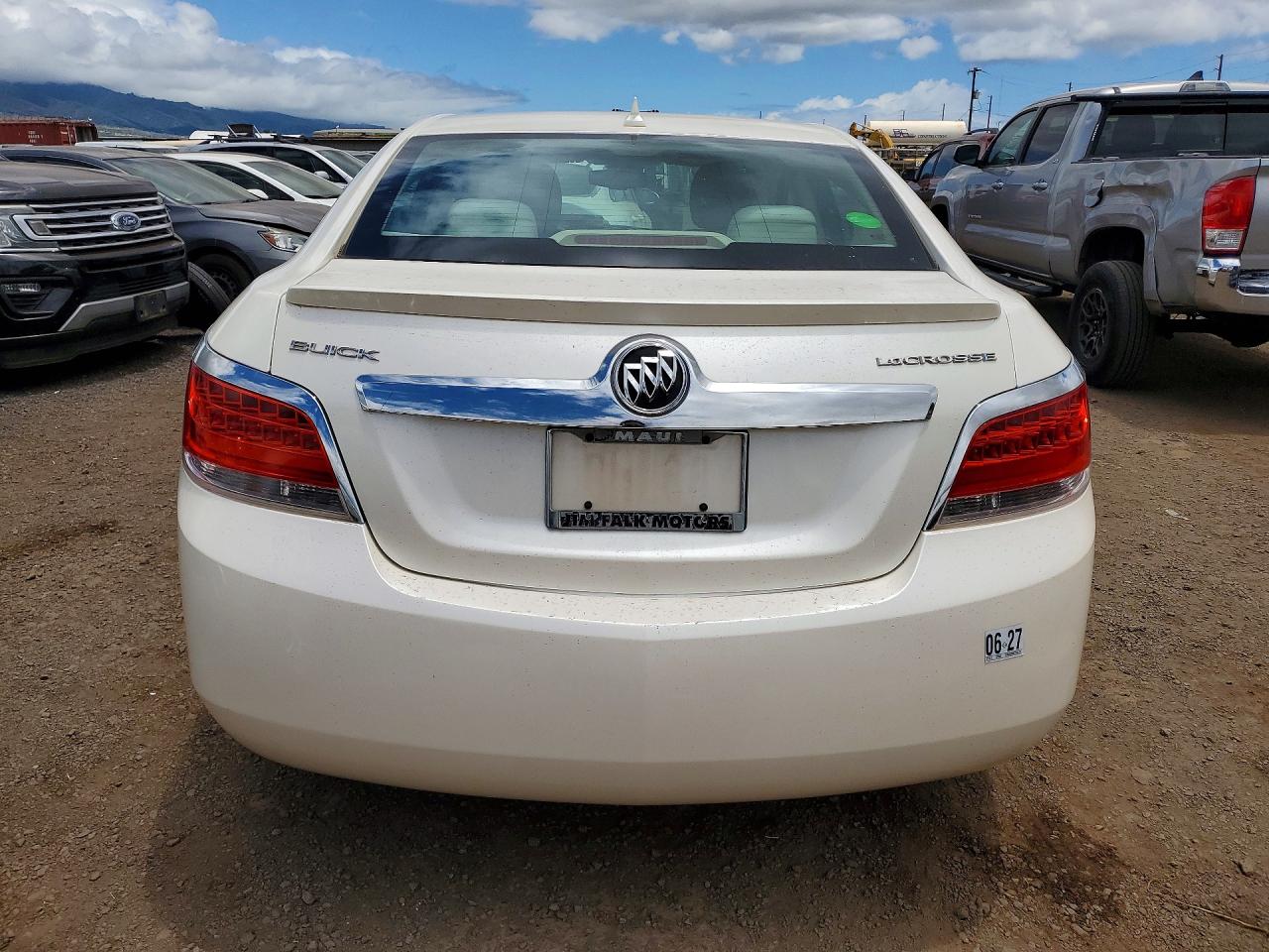 2012 Buick Lacrosse White vin: 1G4GA5ERXCF302151