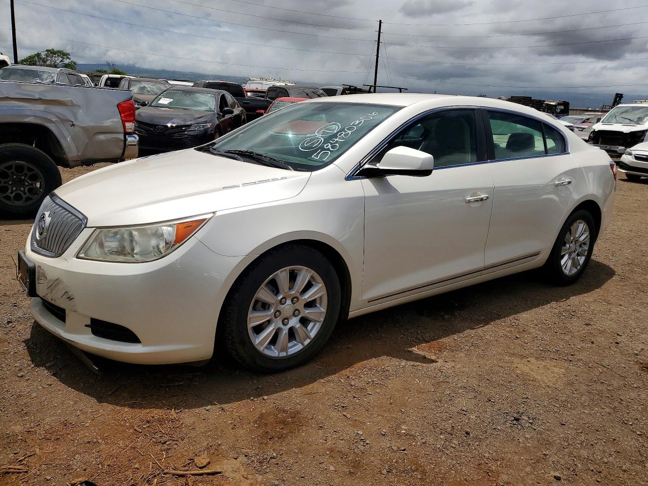 2012 Buick Lacrosse Белый vin: 1G4GA5ERXCF302151